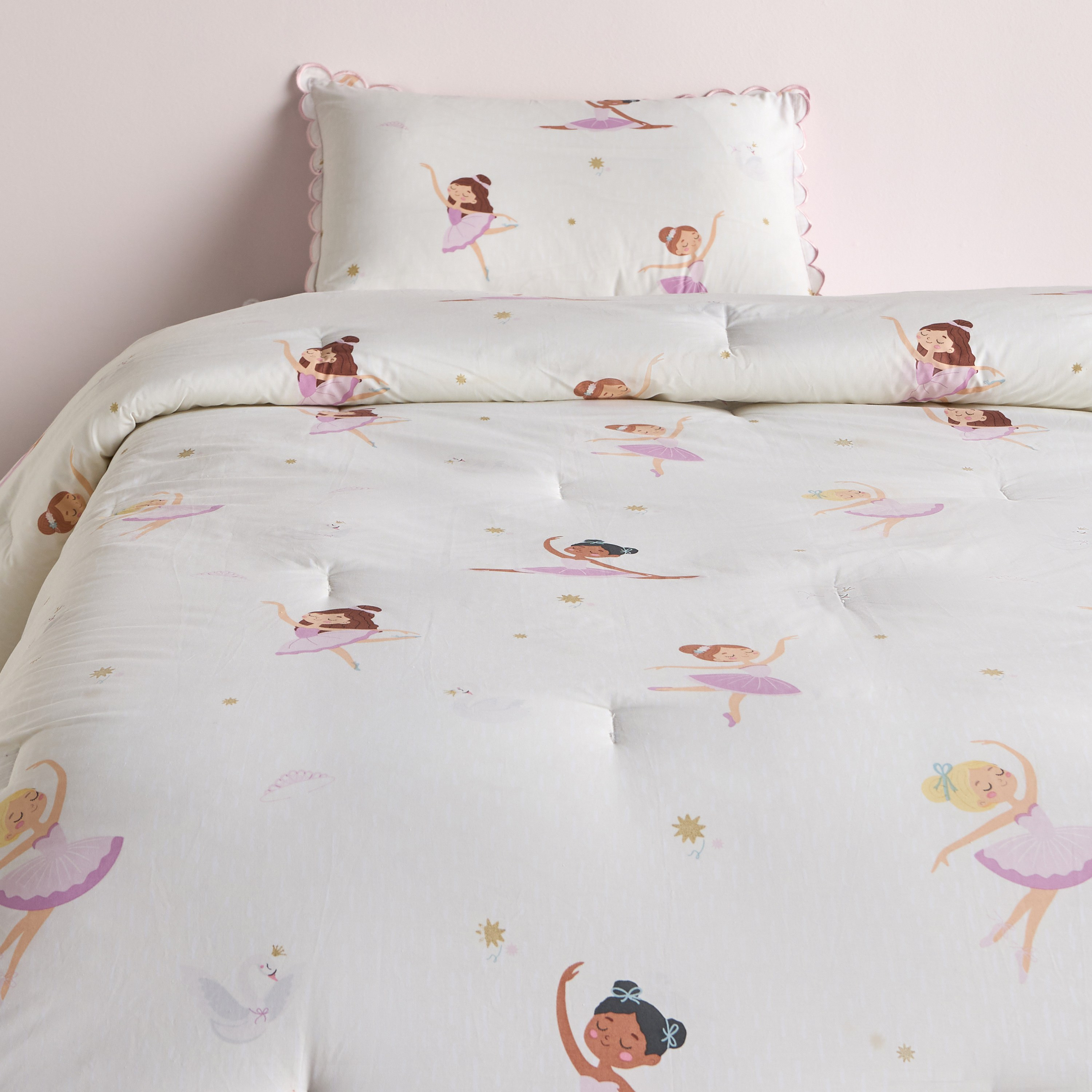 طقم لحاف قطن كامل بعدد خيوط 200 وطبعات من قطعتين - مارجوت - 160x220 سم-babyandkids-beddingandwindows-bedding-comforters-image-2