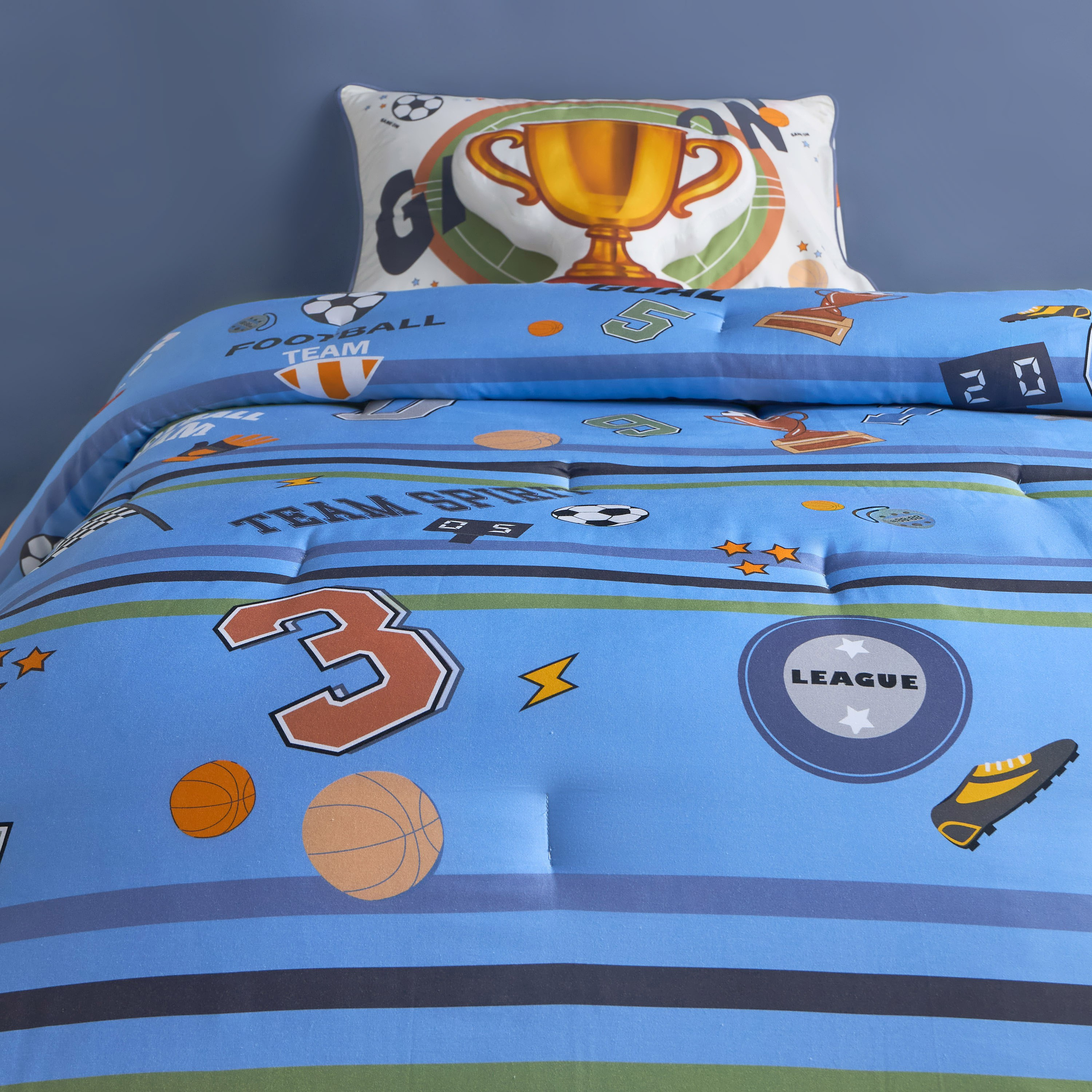 طقم شرشف ولحاف قطن مقاس فردي 4 قطع بطبعات - 135x220 سم-kids-beddingandwindows-bedding-comforters-image-2