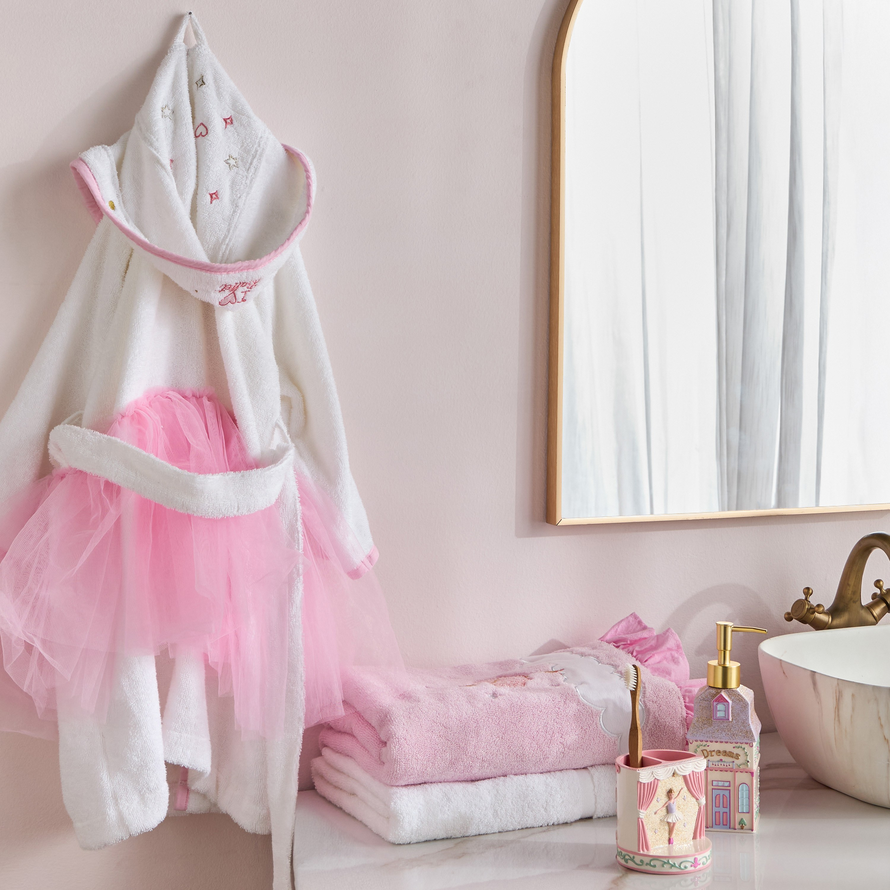 Belle Bathrobe-kids-bathandstorage-bath-bathrobesandponchos-image-5