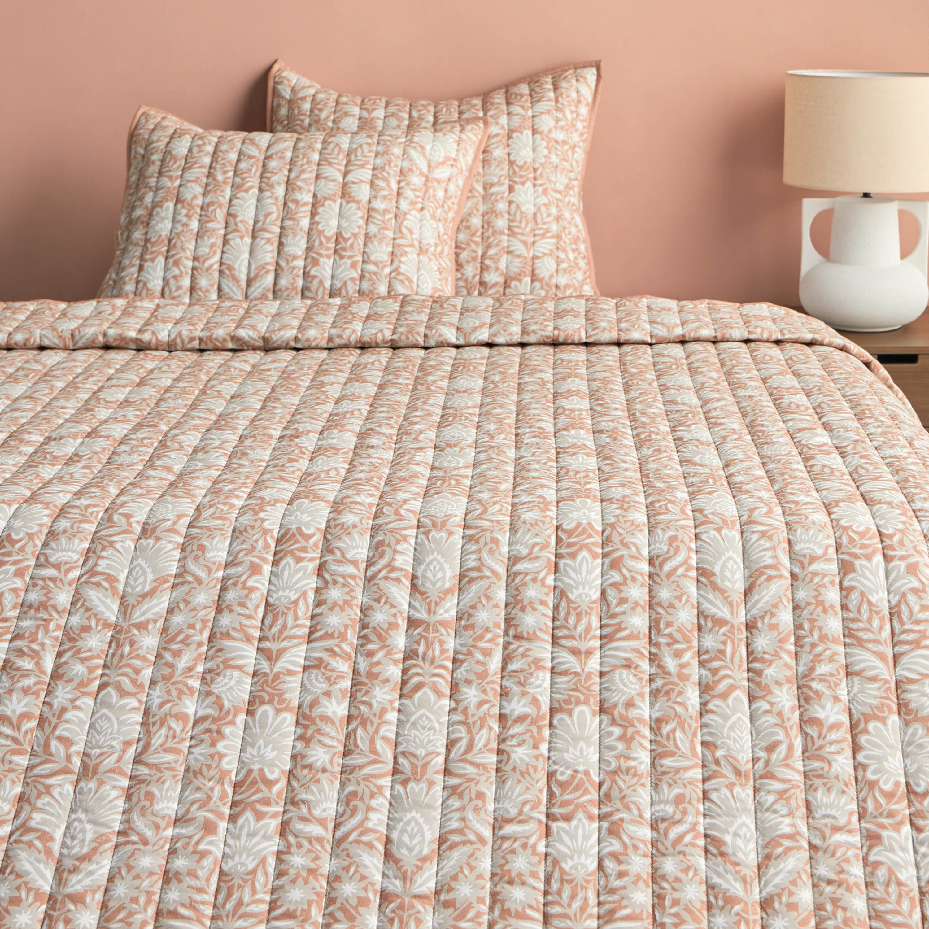 Atelier Vitoria Cotton Super King Quilt - 240x260 cm-household-bedding-comfortersandbedspreads-bedspreads-image-2