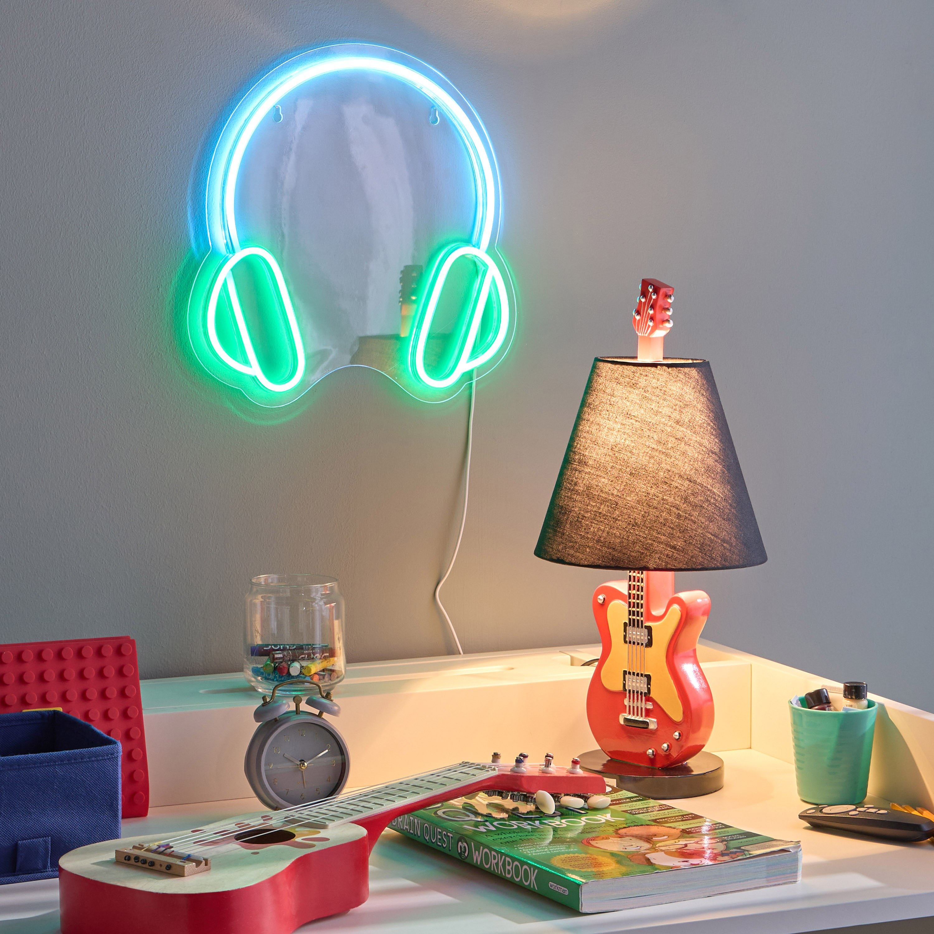 Guitar Resin Table Lamp - 45 cm-babyandkids-decorandlighting-lighting-tablelamps-image-4