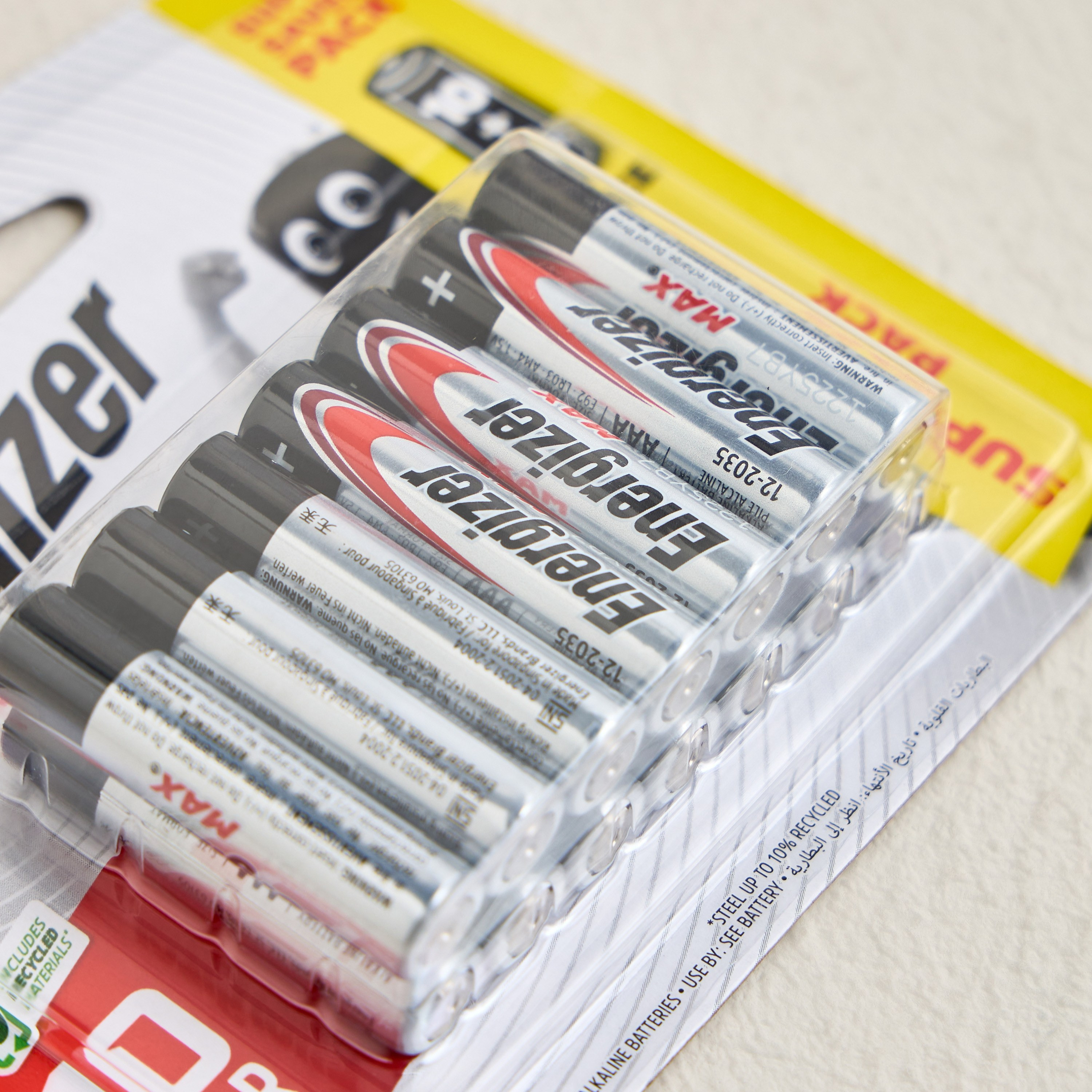عبوة بطاريات قلوية AAA موفرة للطاقة - إنرجايزر ماكس - مجموعة من 14-household-lighting-bulbsandbatteries-batteries-image-2
