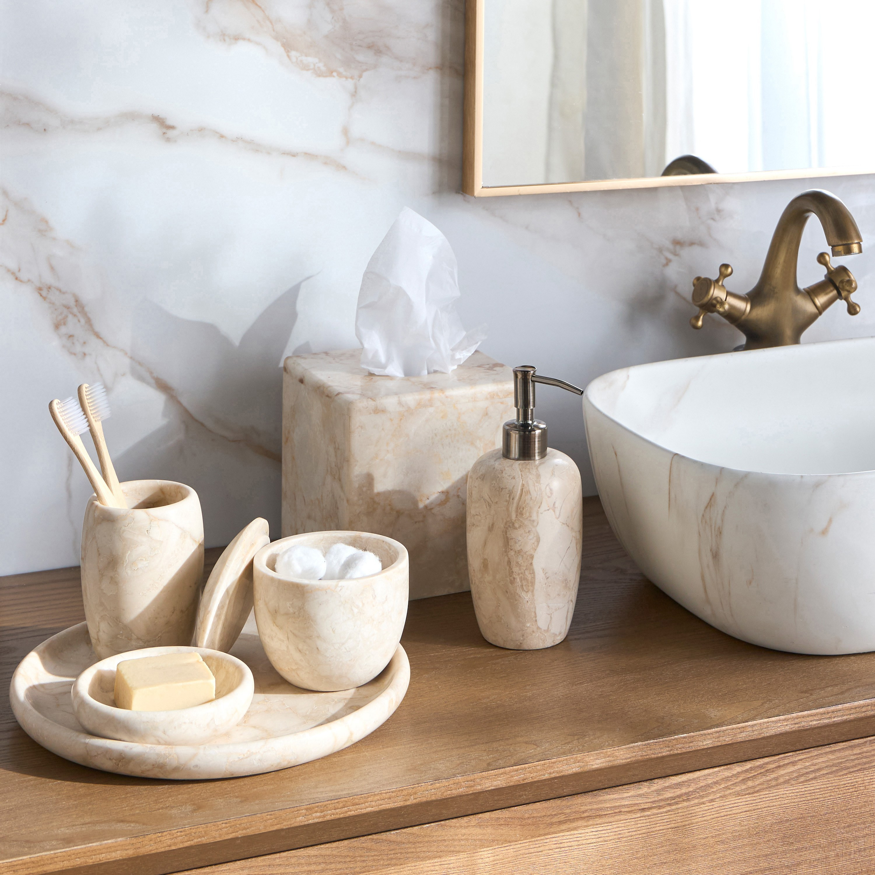 غطاء علبة مناديل رخام تركي - أتيلييه صحار-household-bathandlaundry-bathaccessories-tissueboxesandcottonjars-image-4