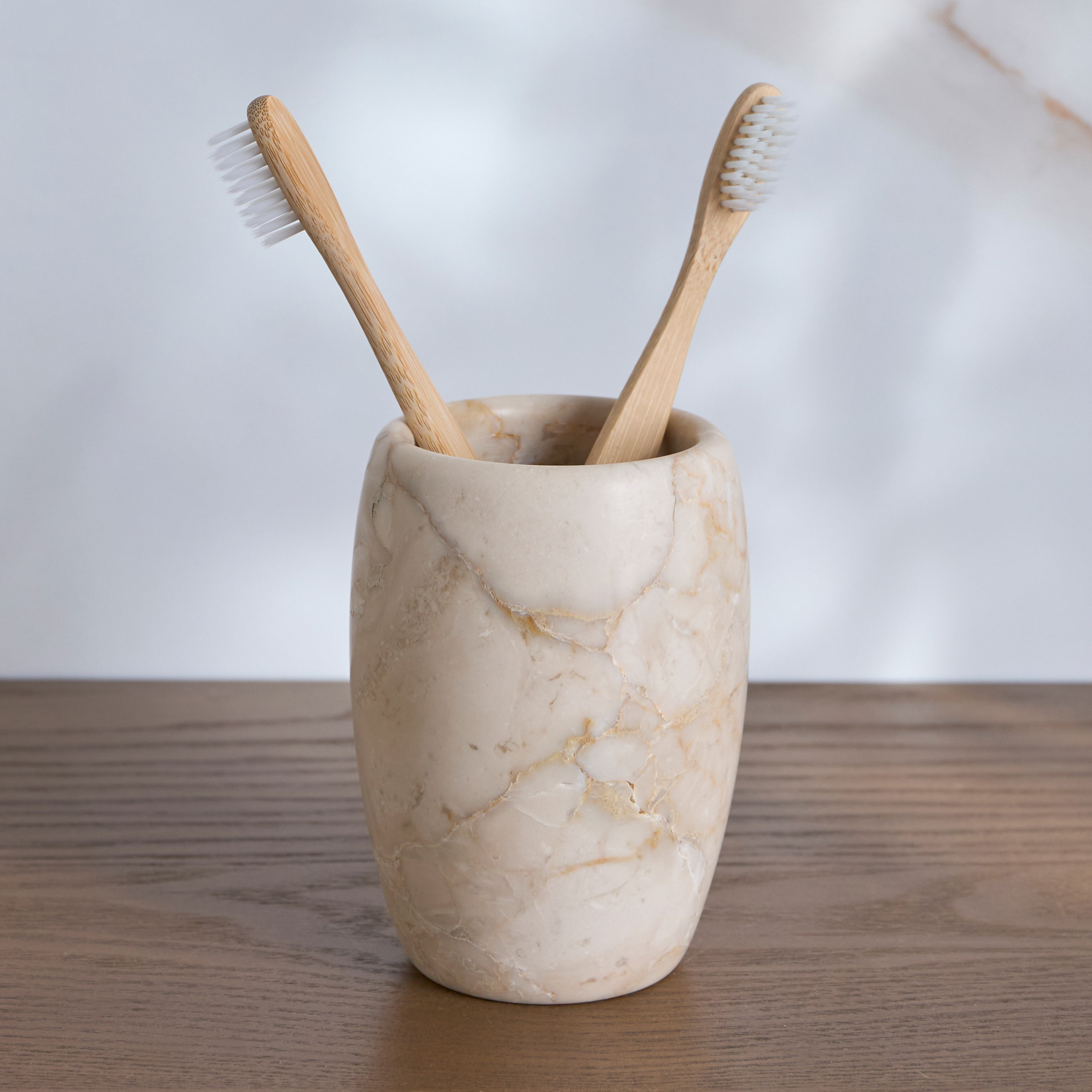 كوب حمام رخام تركي - أتيلييه صحار-household-bathandlaundry-bathaccessories-toothbrushholdersandtumblers-image-1