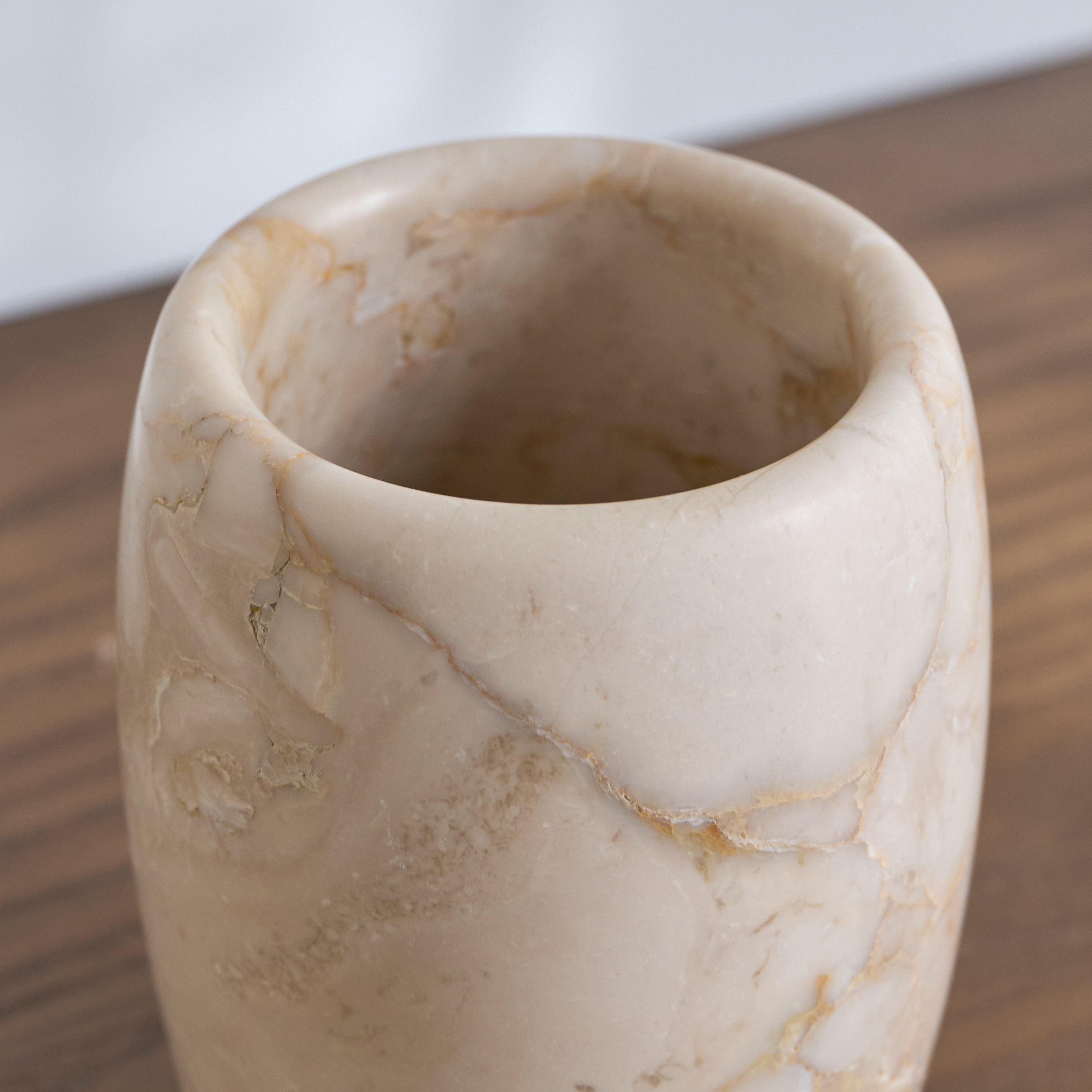 كوب حمام رخام تركي - أتيلييه صحار-household-bathandlaundry-bathaccessories-toothbrushholdersandtumblers-image-3