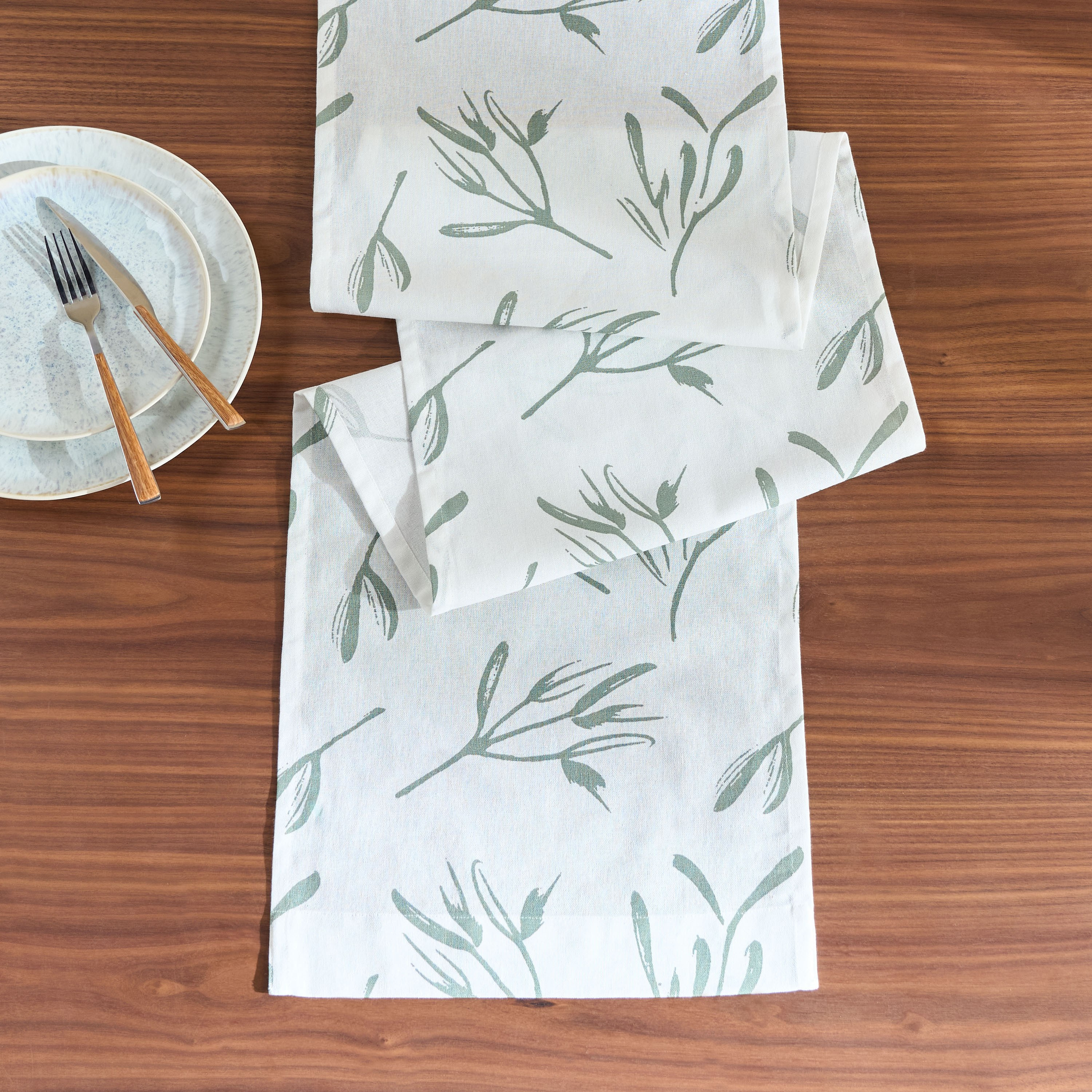 مفرش طاولة - جلوريا - 33x120 سم-household-dining-tablelinen-runnersandtablecovers-image-1