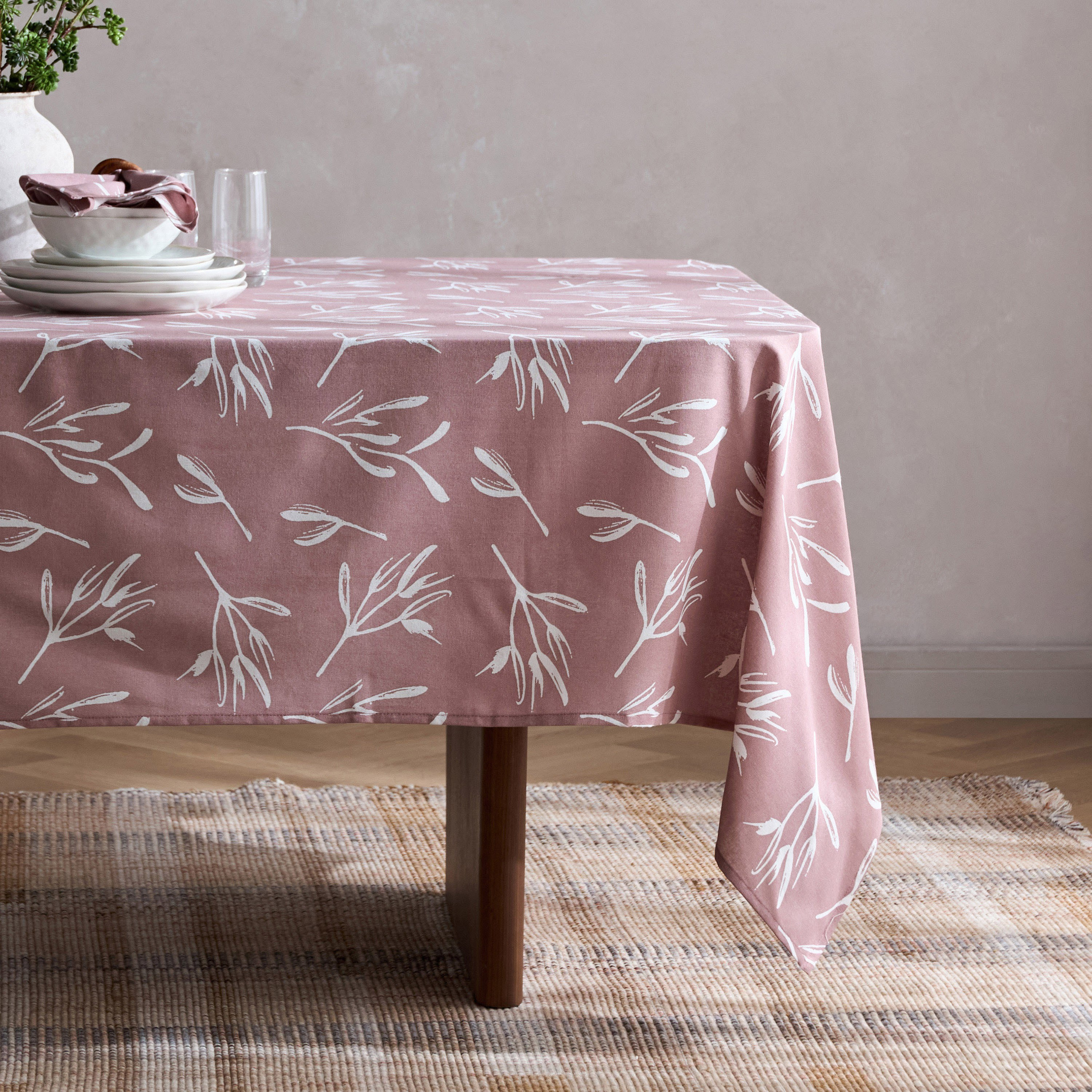 مفرش طاولة - جلوريا - 180x360 سم-household-dining-tablelinen-runnersandtablecovers-image-3