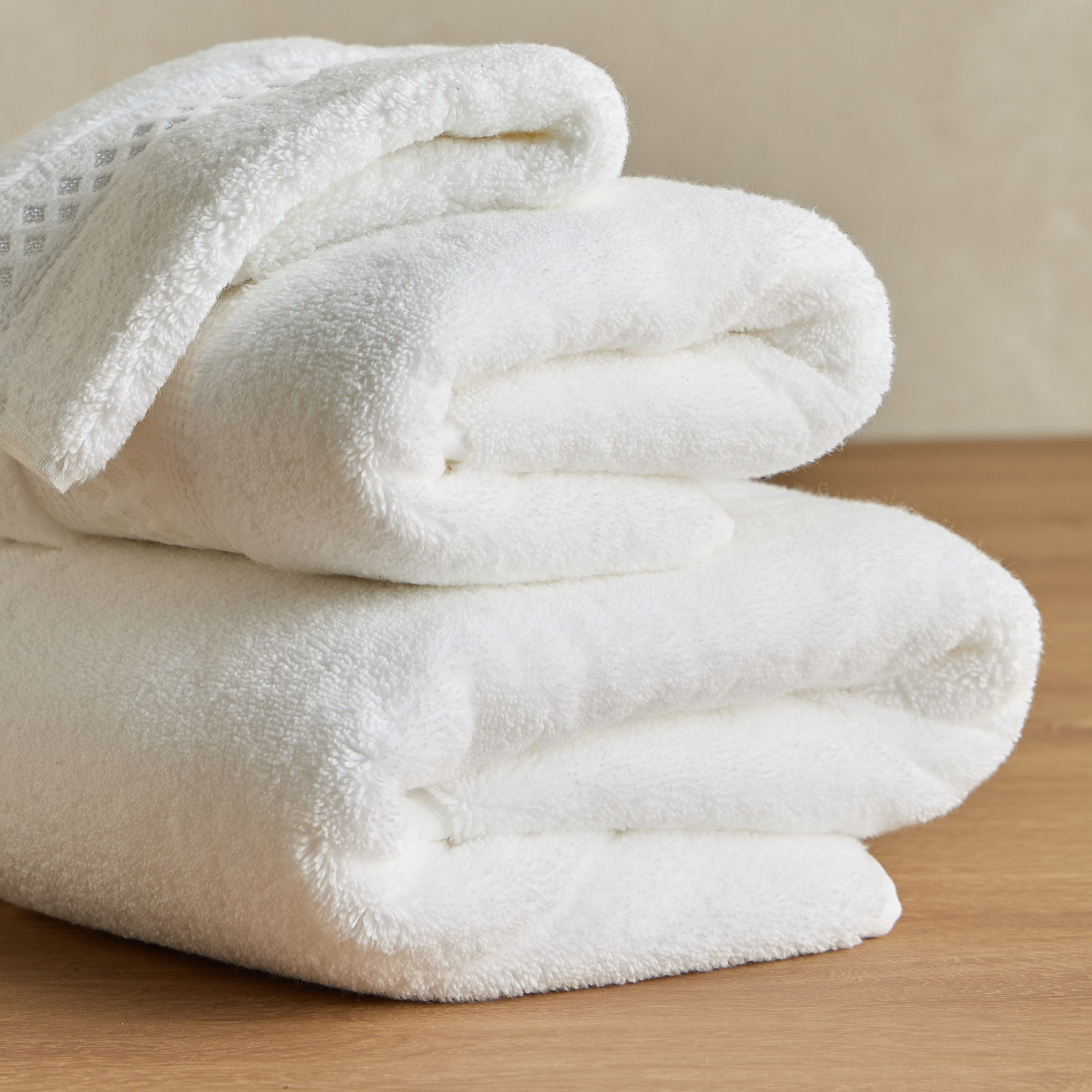 The White Studio Genova 4-Piece 750 GSM Turkish Cotton Fingertip Towel Set - 30x30 cm-household-bathandlaundry-bathlinen-towels-image-3