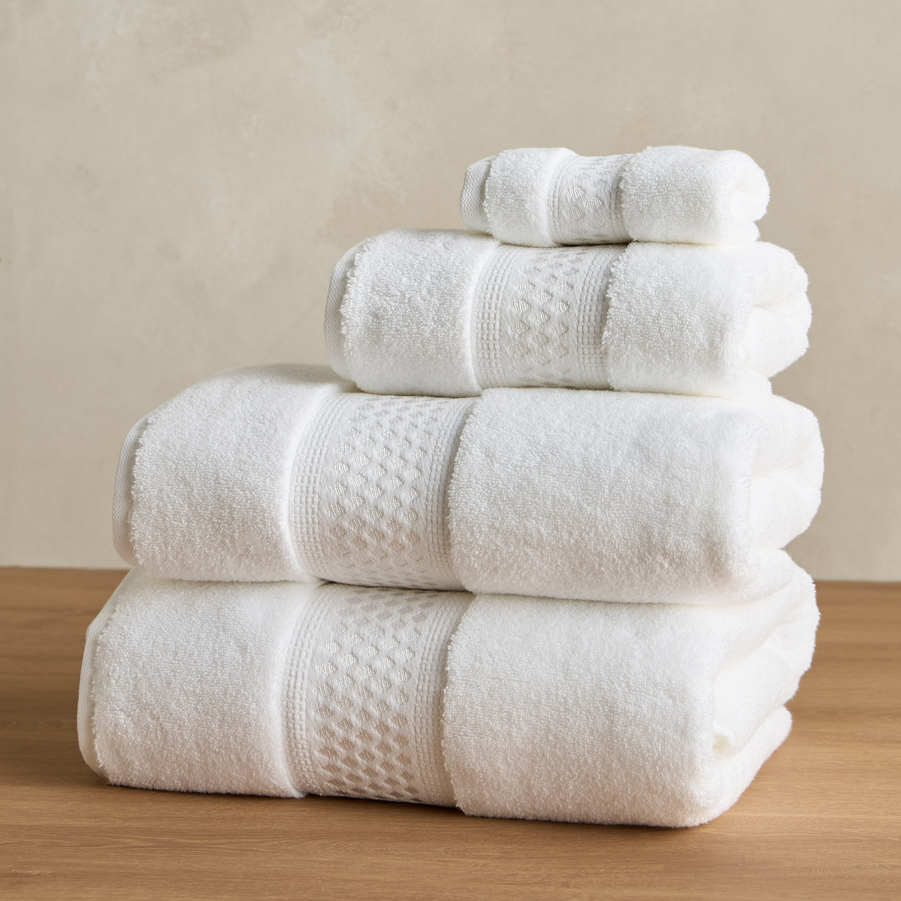 منشفة يد قطن تركي بوزن 750 جرامًا لكل متر مربع - ذا وايت ستوديو - 50x90 سم-household-bathandlaundry-bathlinen-towels-image-5
