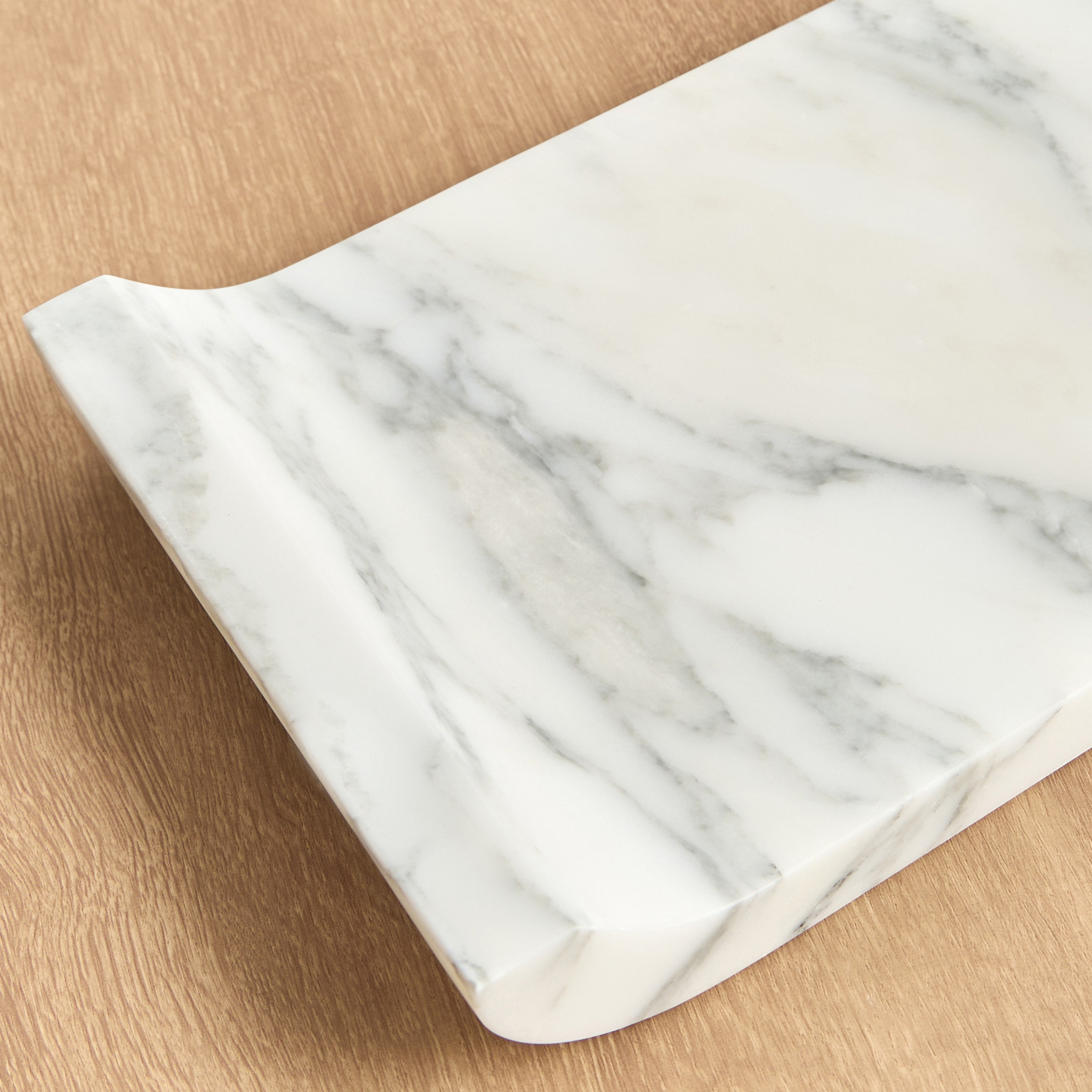 The White Studio Arabescato Italian Towel Tray-household-bathandlaundry-bathaccessories-toweltraysandplatforms-image-2