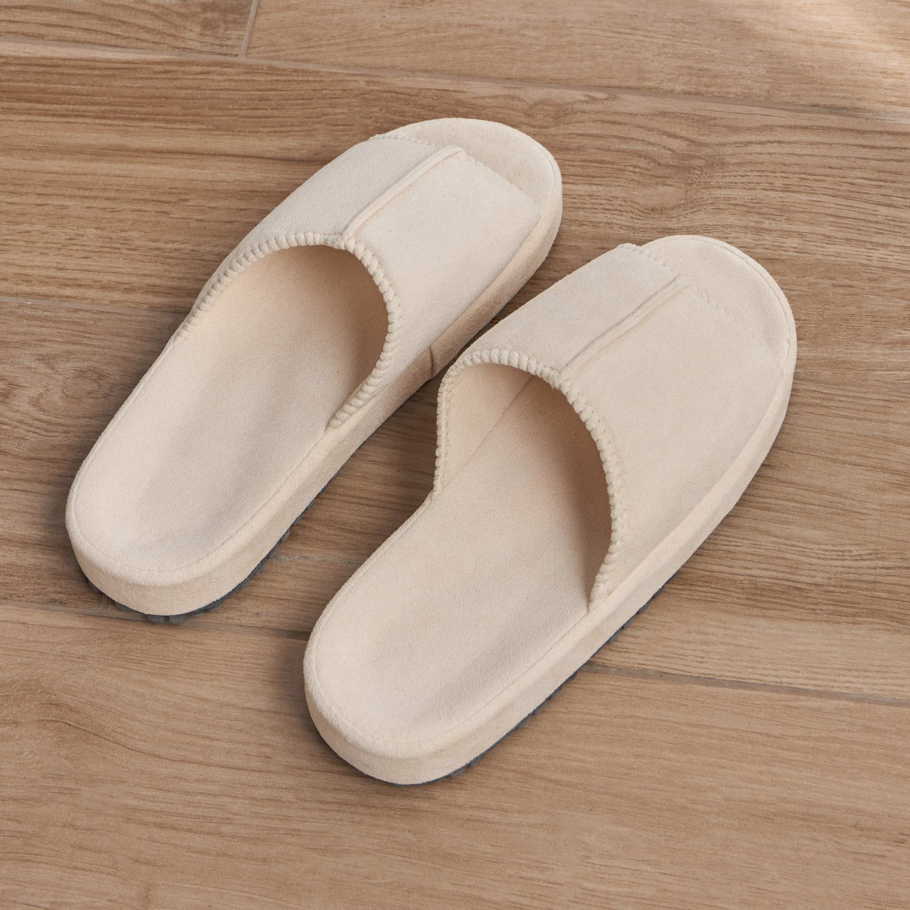 Velour Indoor Slipper - L-XL-household-bathandlaundry-bathlinen-bathrobesandslippers-slippers-image-1