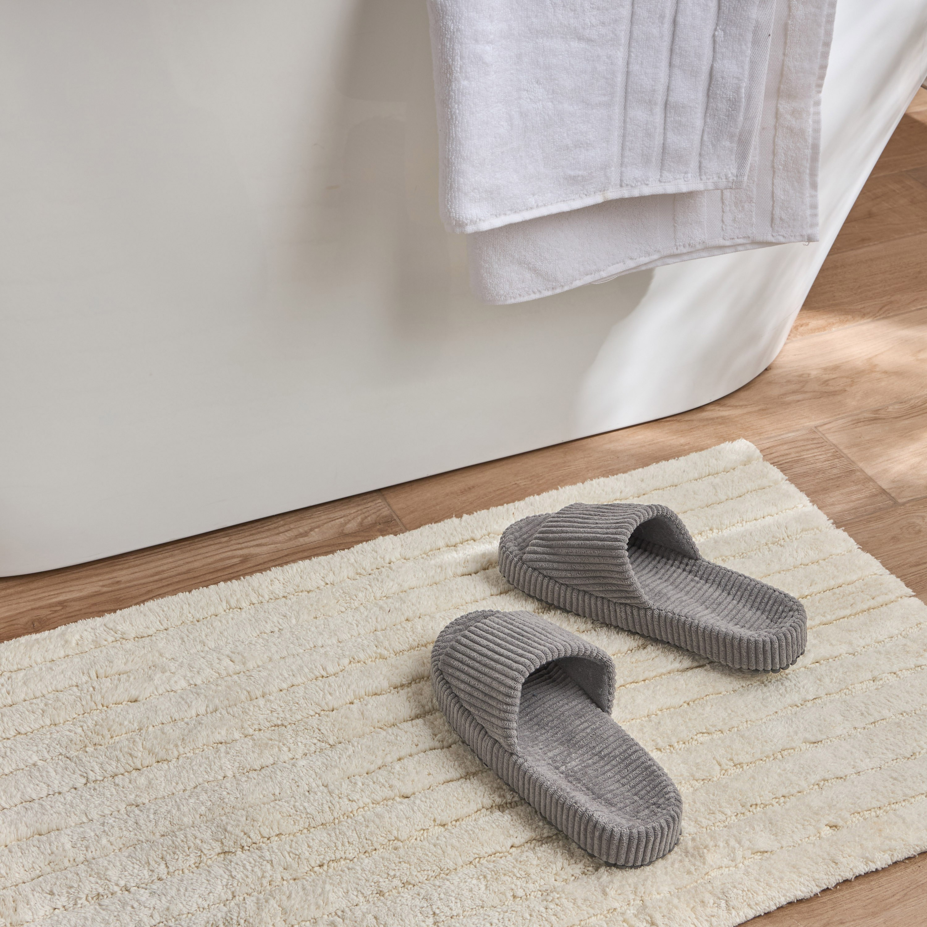 شبشب منزلي - هومفي - لارج - إكس لارج-household-bathandlaundry-bathlinen-bathrobesandslippers-slippers-image-3