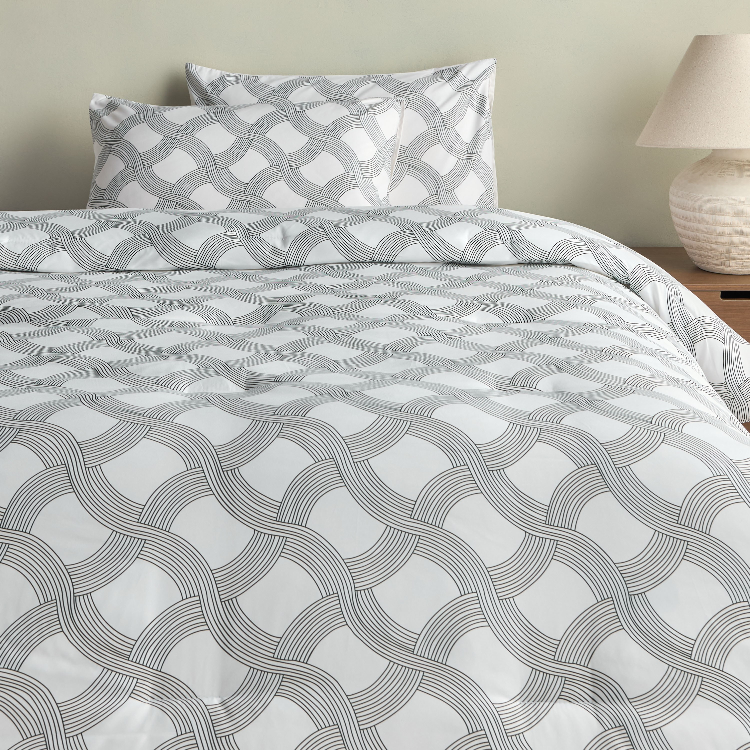 طقم لحاف كوين 3 قطع بطبعات - ليا - 220x230 سم-household-bedding-comfortersandbedspreads-comforters-image-2