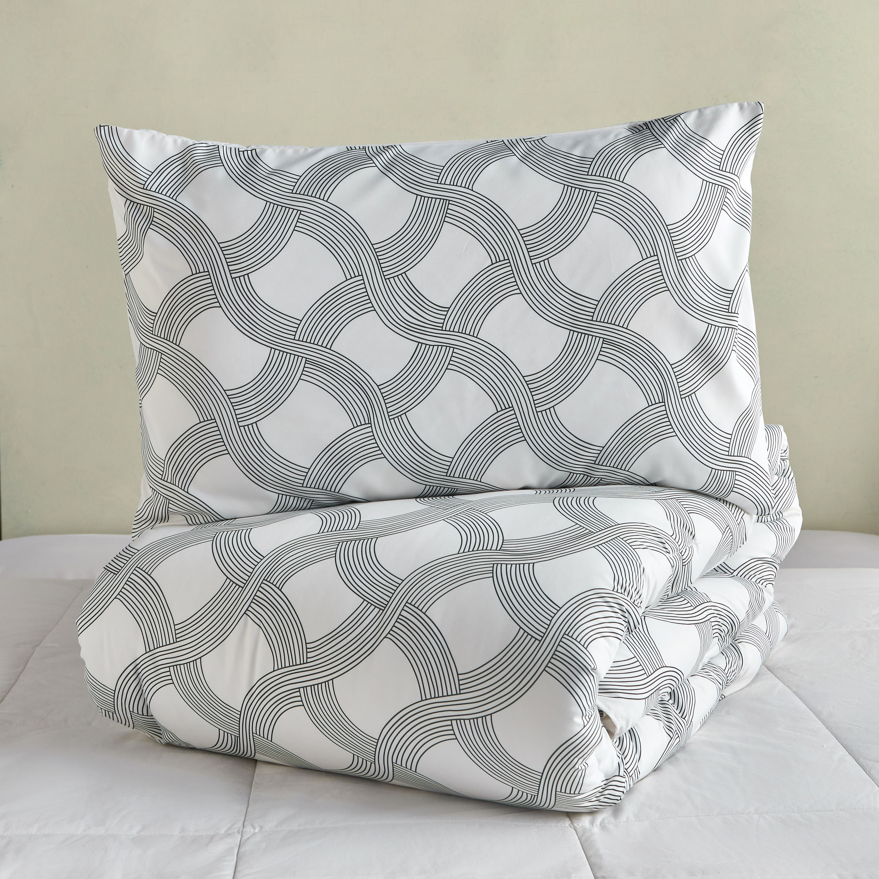 طقم لحاف كوين 3 قطع بطبعات - ليا - 220x230 سم-household-bedding-comfortersandbedspreads-comforters-image-6