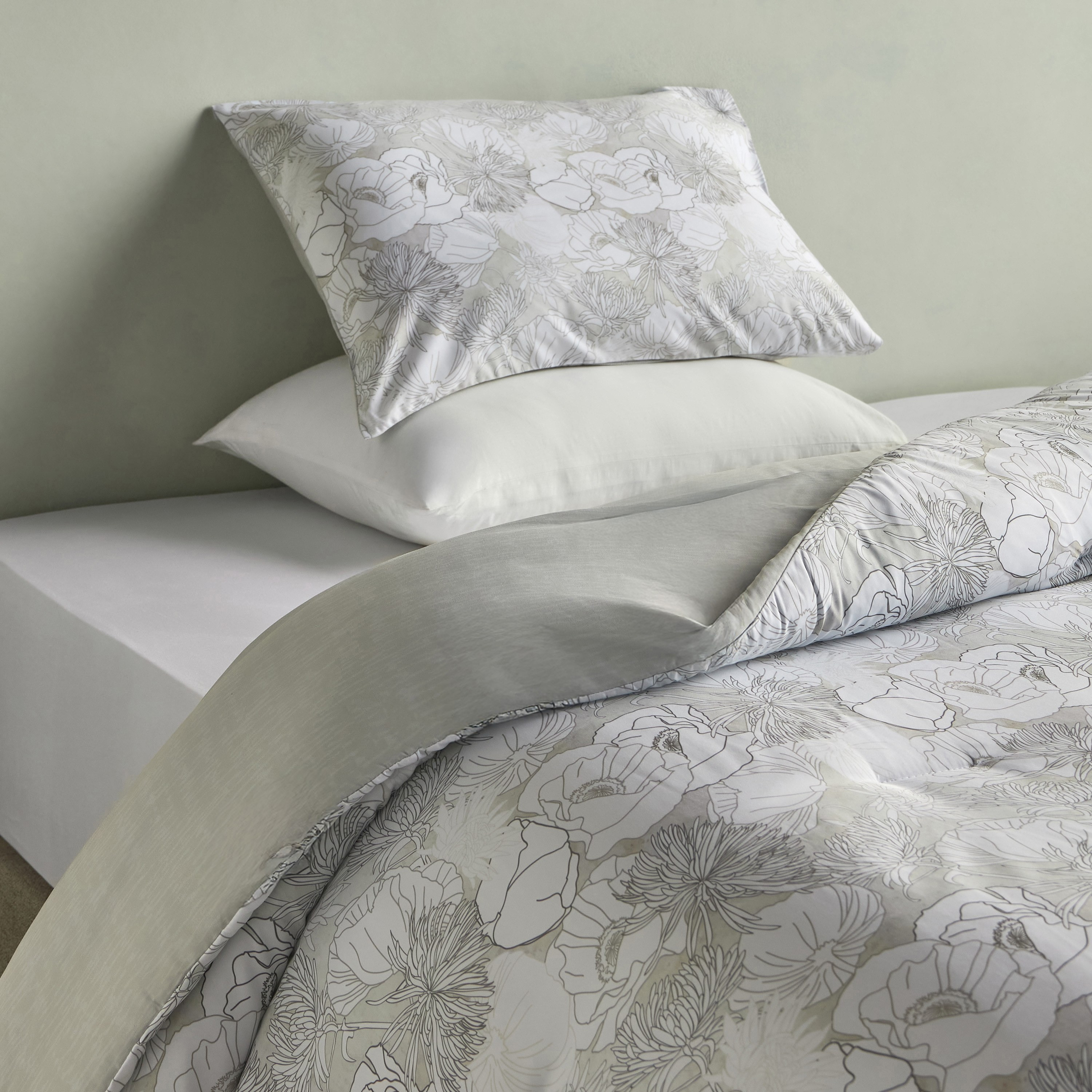 Olara Printed 2-Piece Full Comforter Set - 160x230 cm-household-bedding-comfortersandbedspreads-comforters-image-1