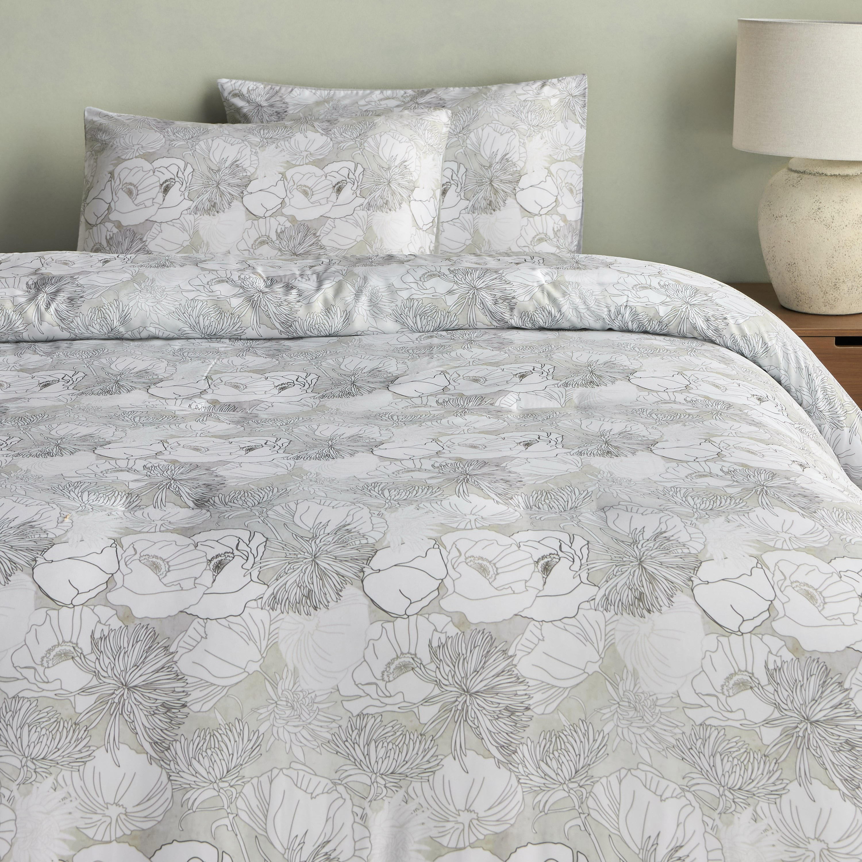 Olara Printed 3-Piece Queen Comforter Set - 220x230 cm-household-bedding-comfortersandbedspreads-comforters-image-2