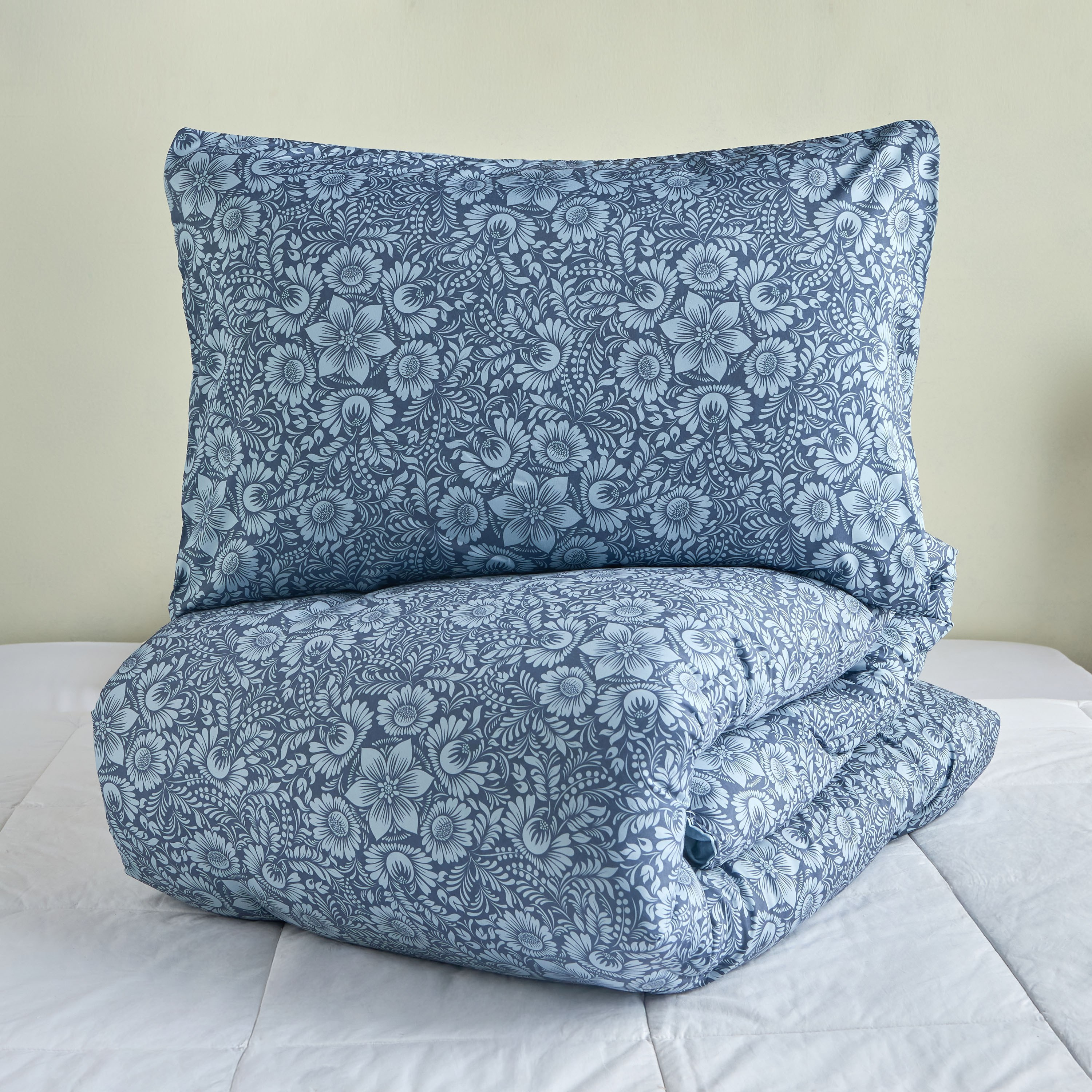 Yilan Printed 3-Piece Queen Comforter Set - 220x230 cm-household-bedding-comfortersandbedspreads-comforters-image-6