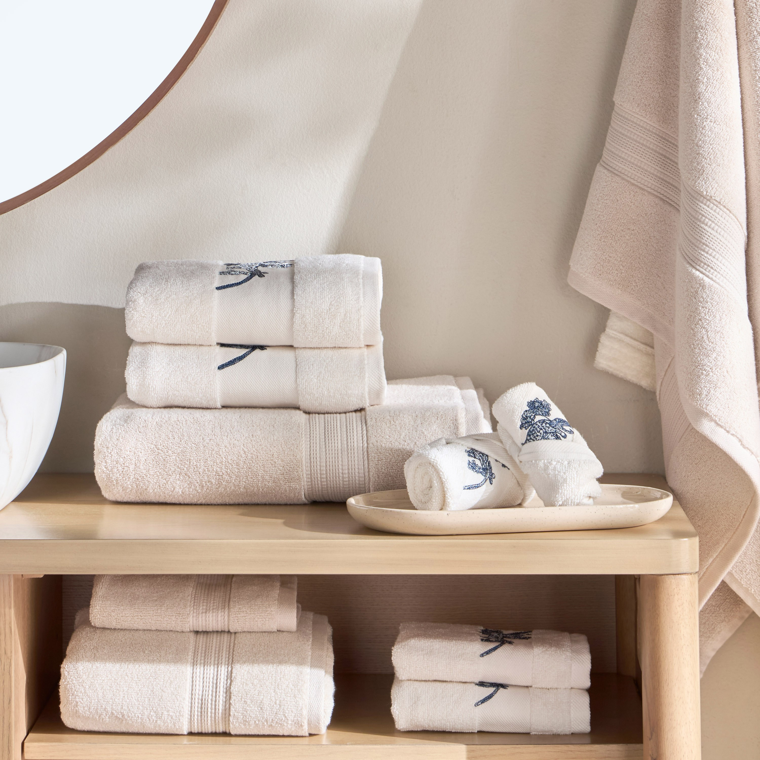 طقم مناشف يد من القطن التركي قطعتين بكثافة 550 جرام للمتر المربع - بوتانيك توال - 50×90 سم-household-bathandlaundry-bathlinen-towels-image-6