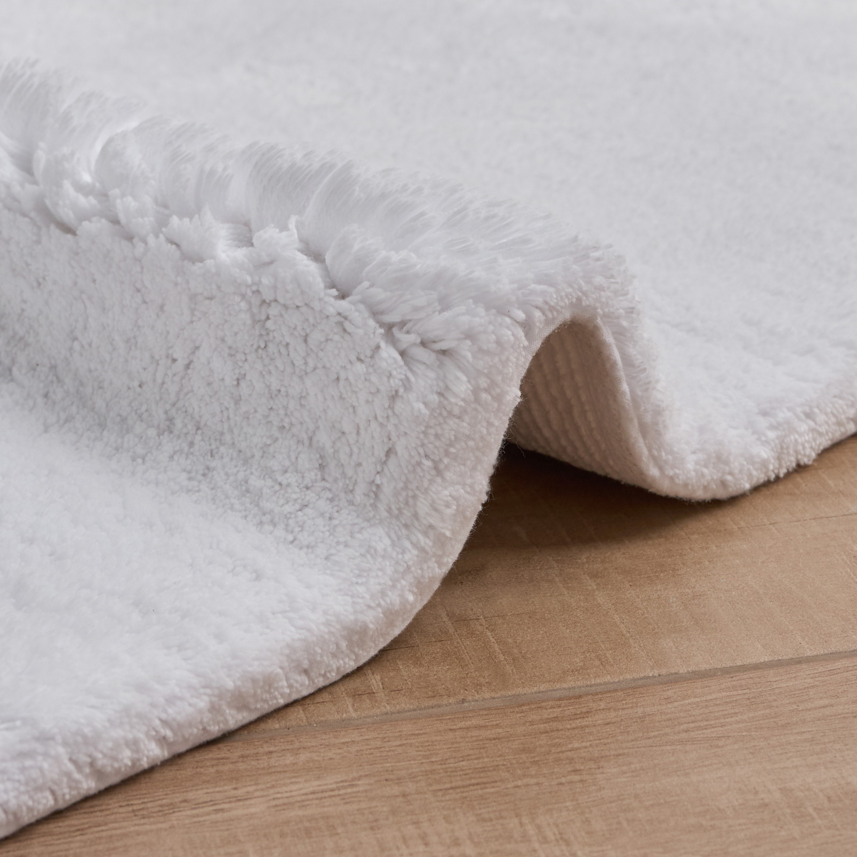 The White Studio Genova Bath Mat - 60x90 cm-household-bathandlaundry-bathlinen-bathmatsandtubmats-image-3