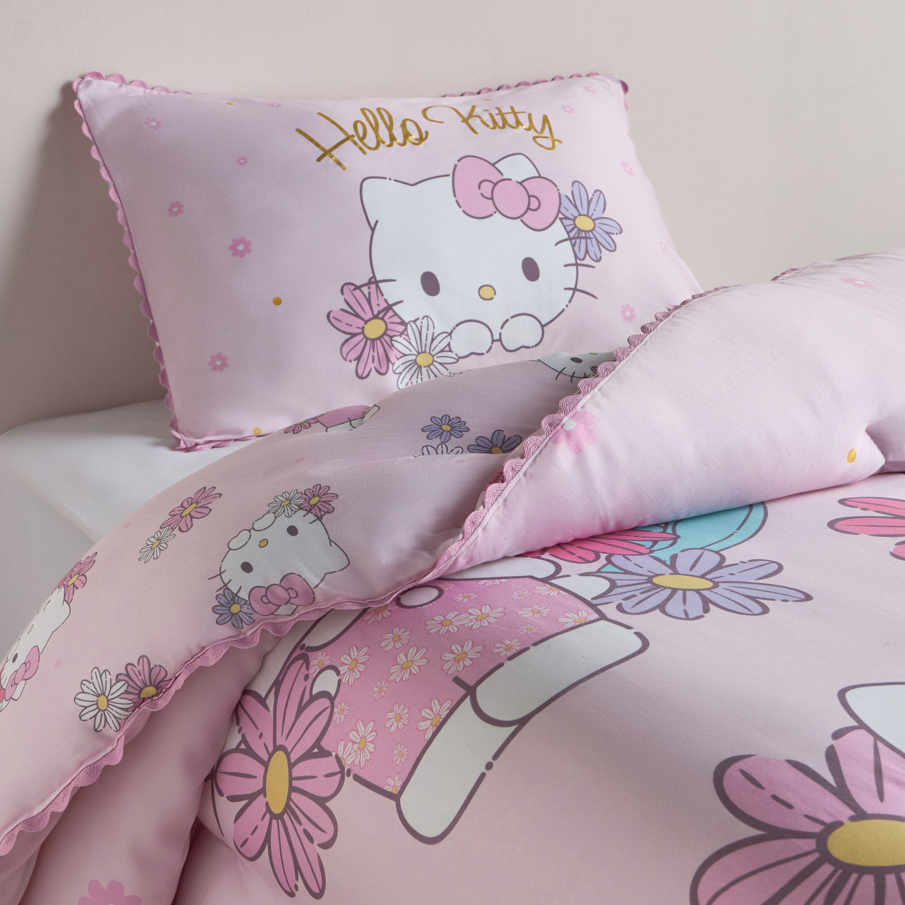 Hello Kitty Blossom Cotton 220 Thread Count 2-Piece Full Duvet Cover Set - 160x200 cm