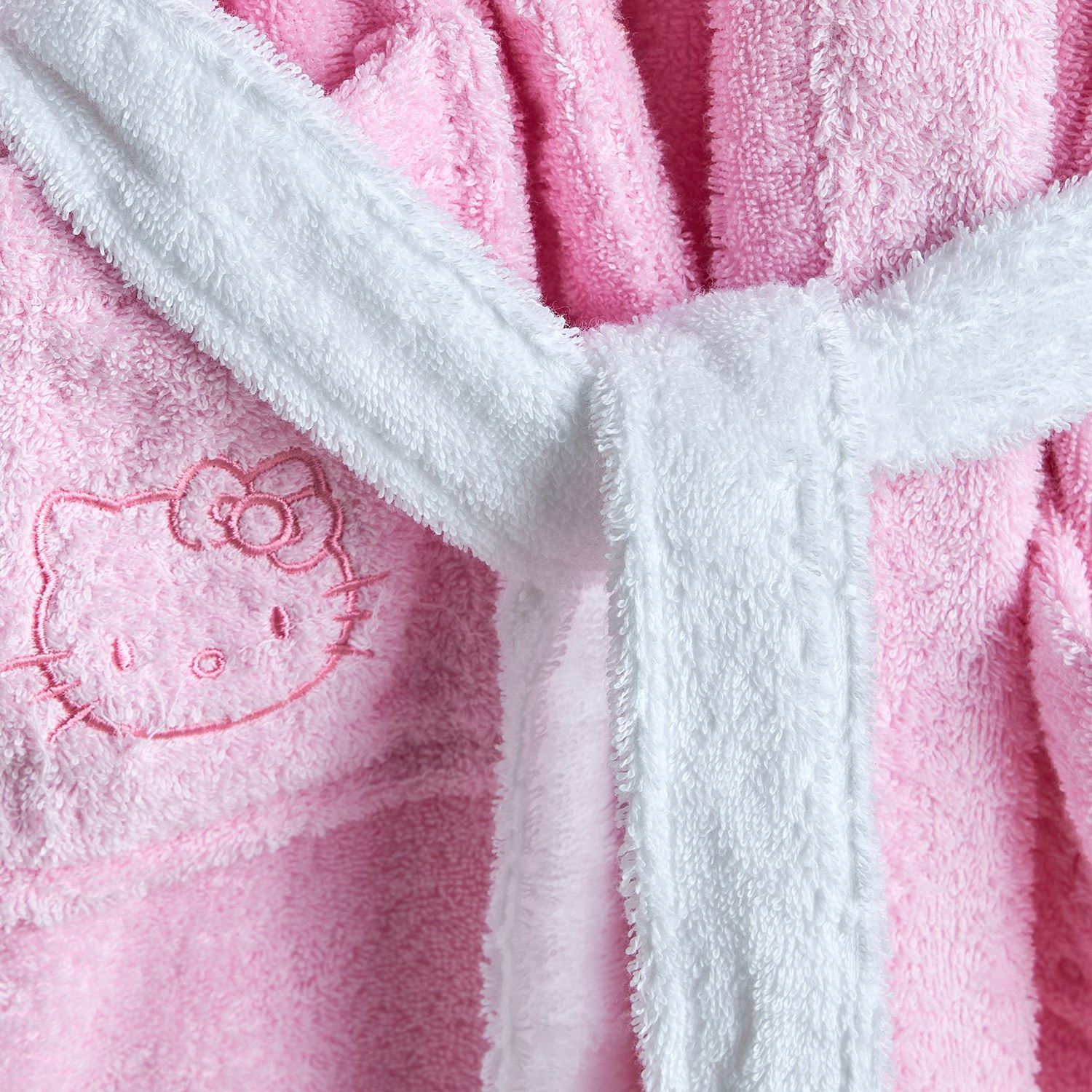 Hello Kitty Bathrobe-kids-bathandstorage-bath-bathrobesandponchos-image-3