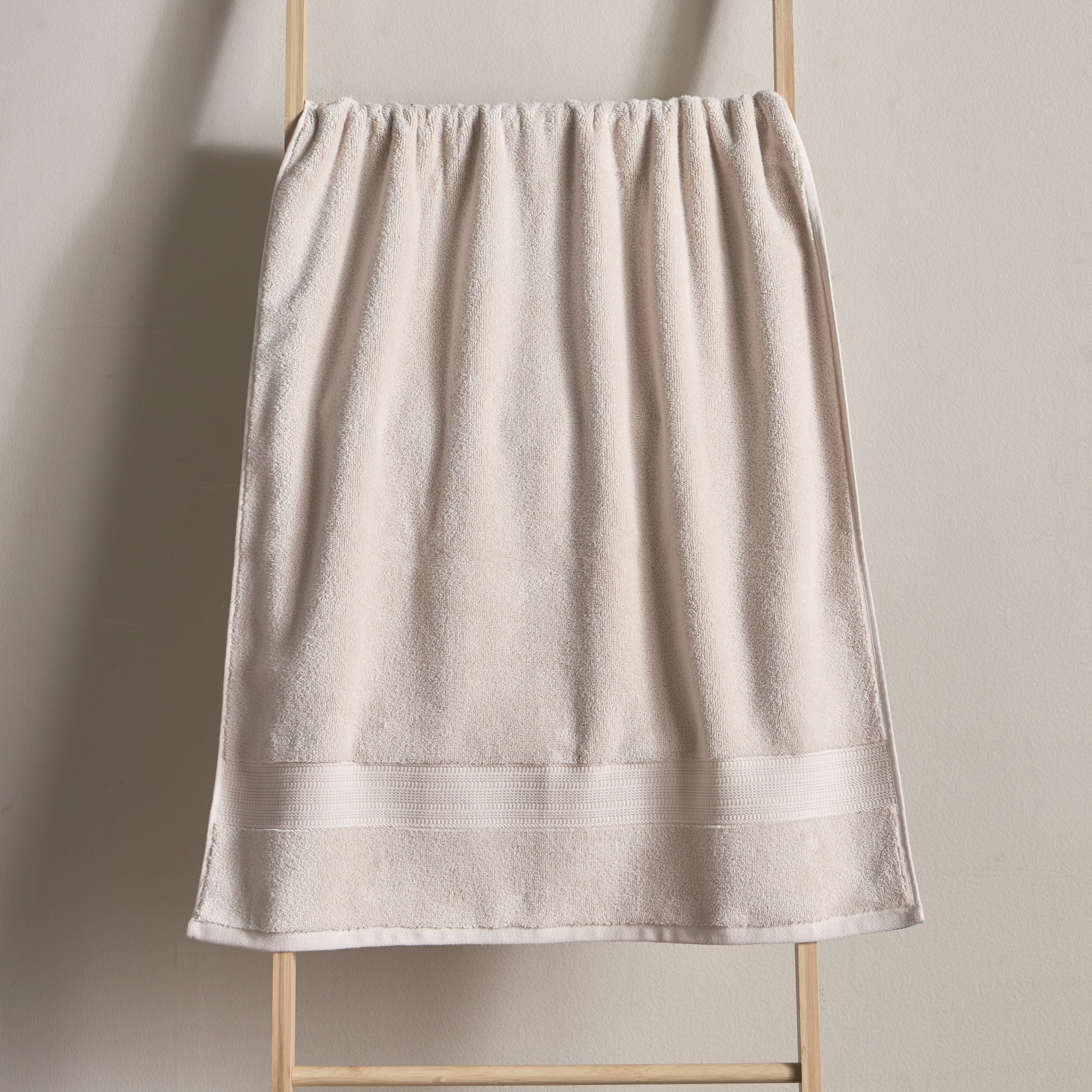 Connoiseur 650 GSM Cotton Bath Sheet - 84x150 cm-household-bathandlaundry-bathlinen-towels-image-2