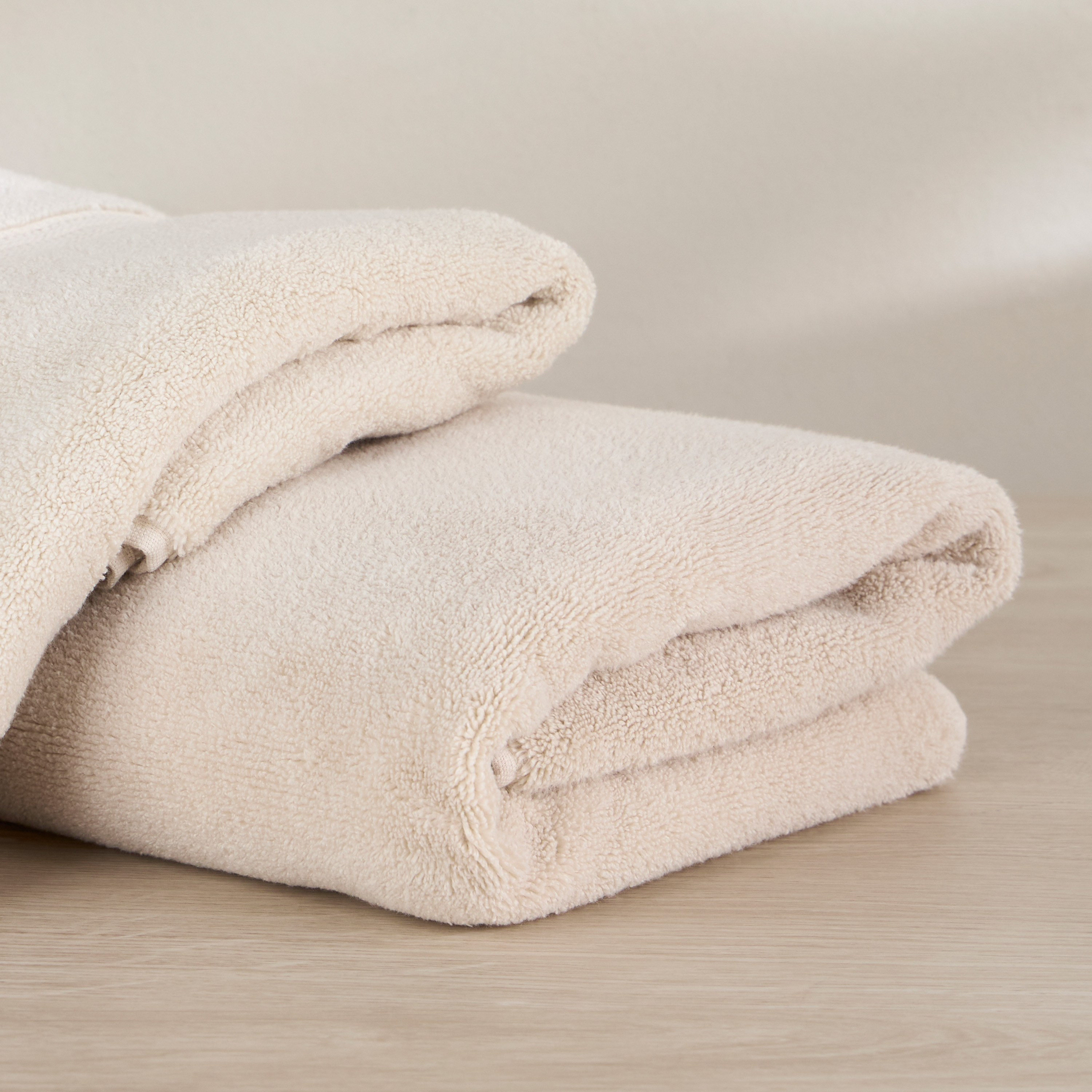 Connoiseur 650 GSM Cotton Bath Towel - 70x140 cm-household-bathandlaundry-bathlinen-towels-image-4