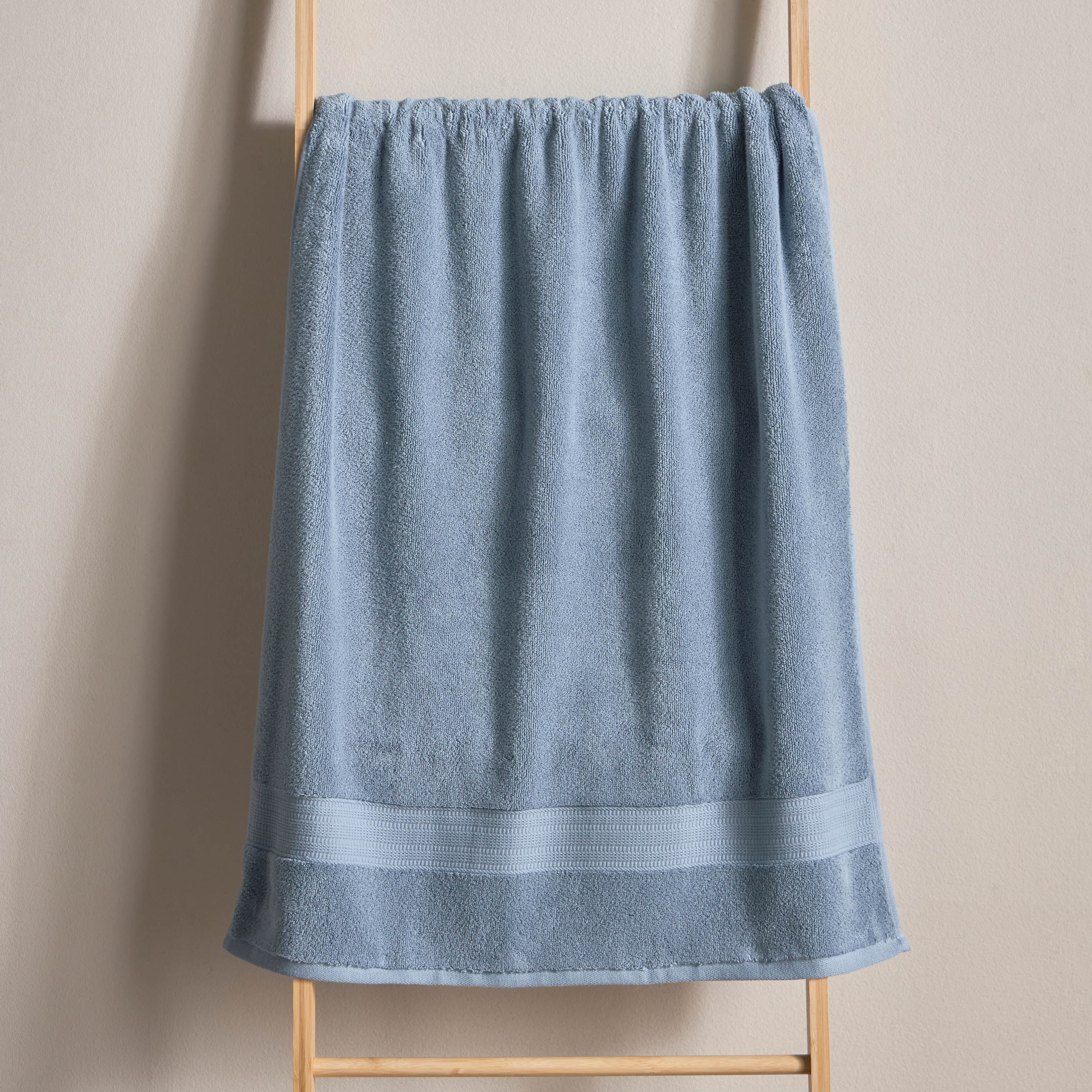 منشفة حمام قطن 650 جرام لكل متر مربع - كونوسير - 70x140 سم-household-bathandlaundry-bathlinen-towels-image-2