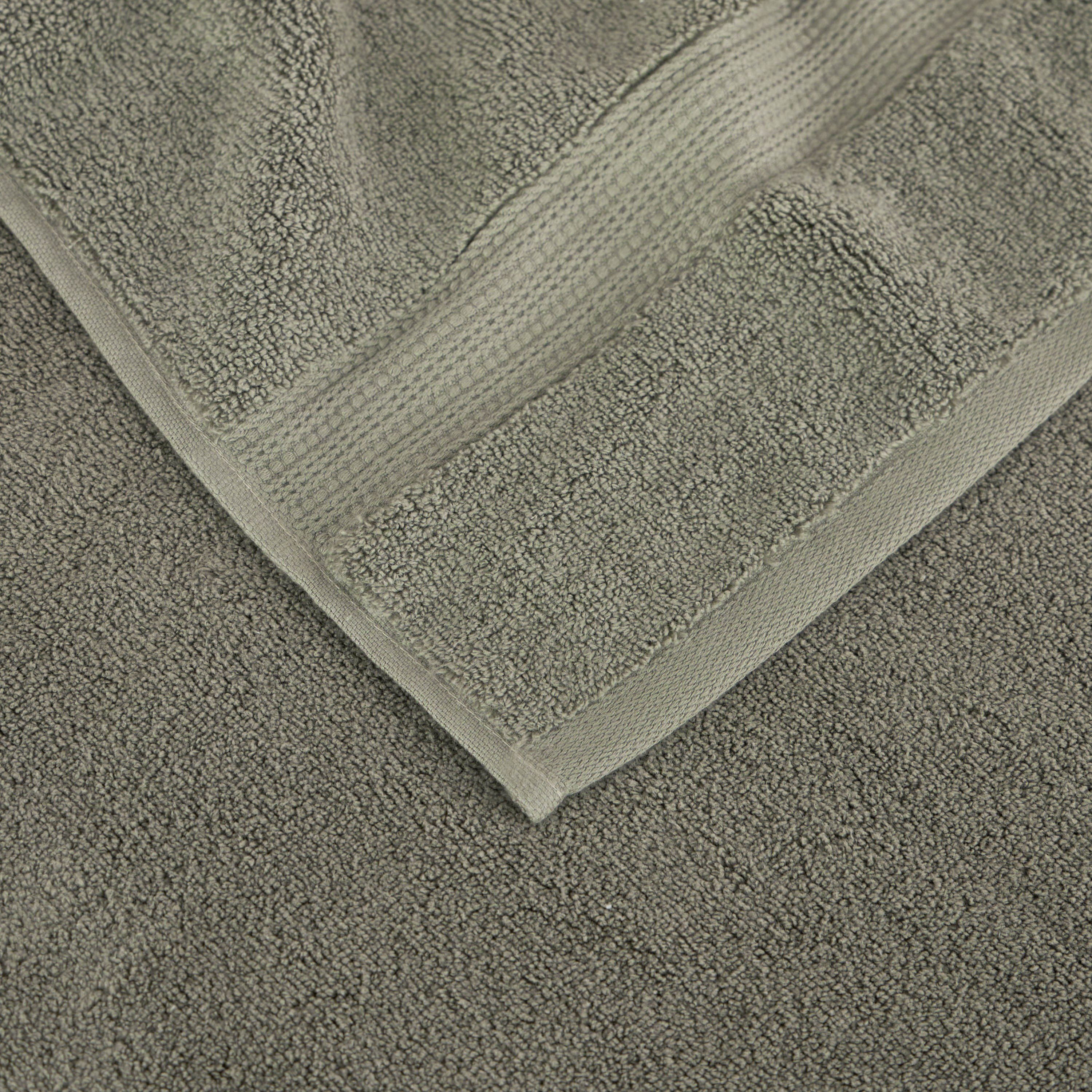 Connoiseur 650 GSM Cotton Bath Towel - 70x140 cm-household-bathandlaundry-bathlinen-towels-image-3