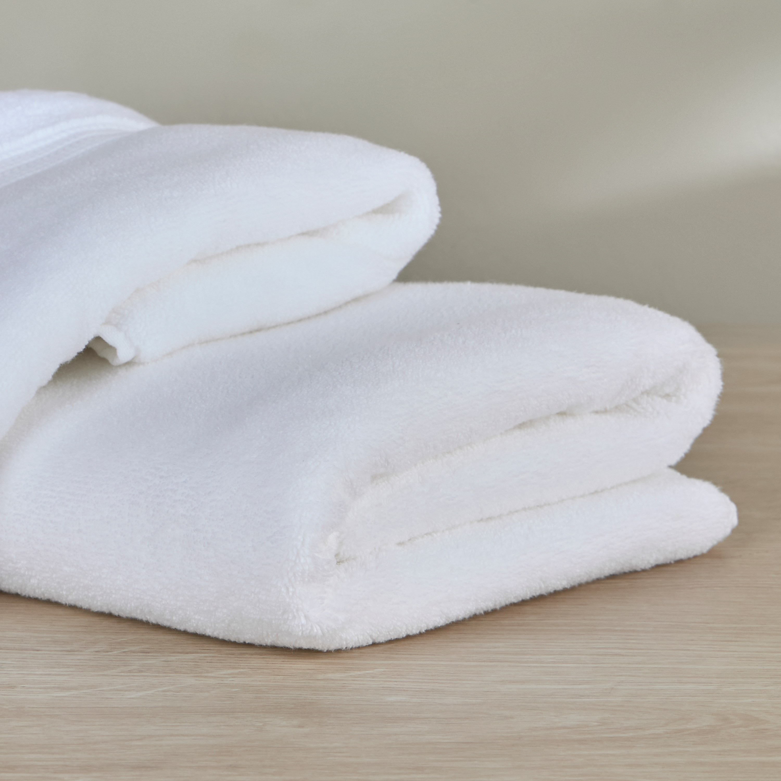 Connoisseur 650 GSM Cotton Hand Towel - 50x90 cm-household-bathandlaundry-bathlinen-towels-image-4