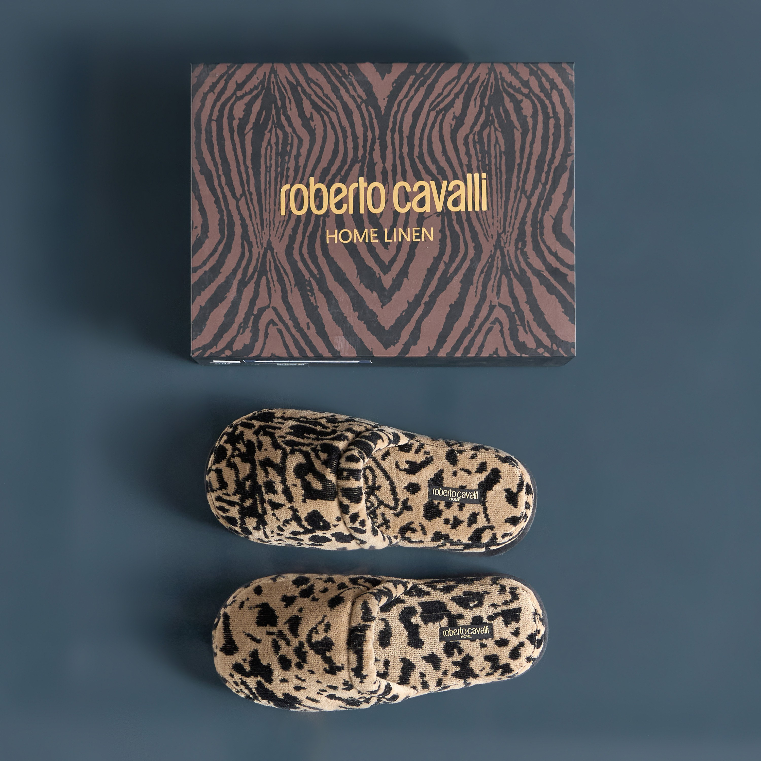 Roberto Cavalli Lynx Indoor Slippers - Small to Medium-household-bathandlaundry-bathlinen-bathrobesandslippers-slippers-image-4