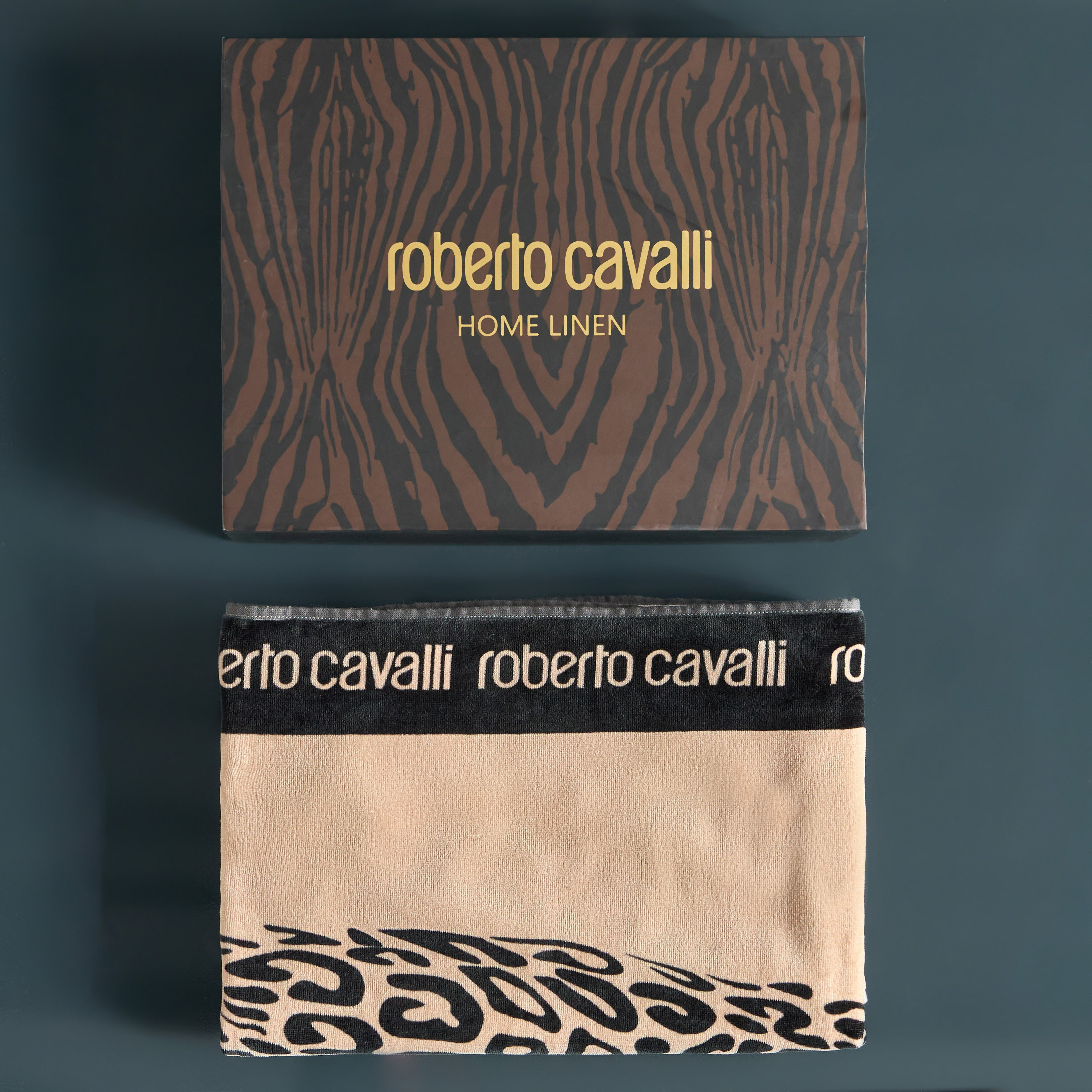 Roberto Cavalli 550 GSM Cotton Beach Towel - 100x180 cm-household-bathandlaundry-bathlinen-towels-image-5