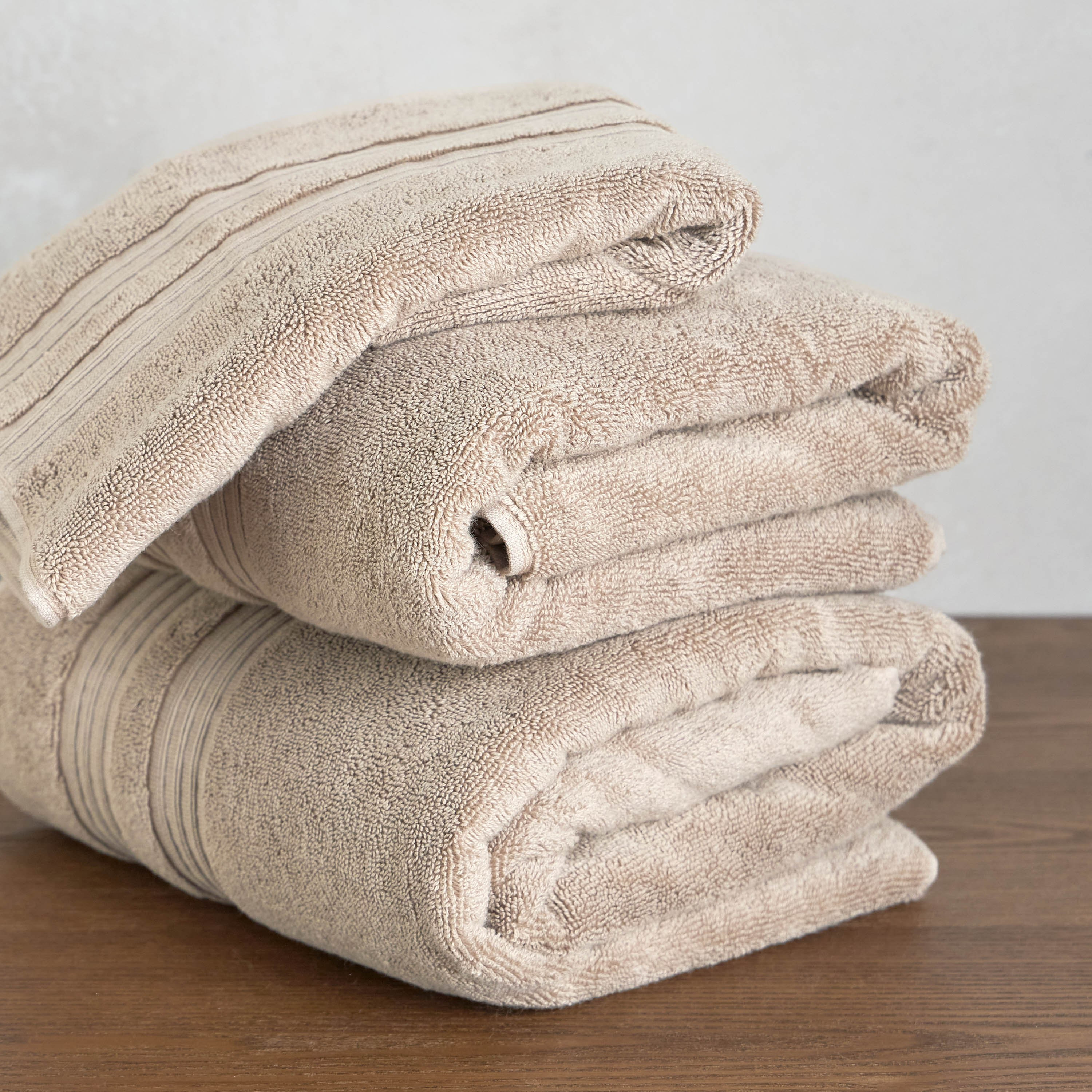 طقم مناشف يد قطنية 2 قطعة بكثافة 650 جرام لكل متر مربع - ريتريت - 40×70 سم-household-bathandlaundry-bathlinen-towels-image-3