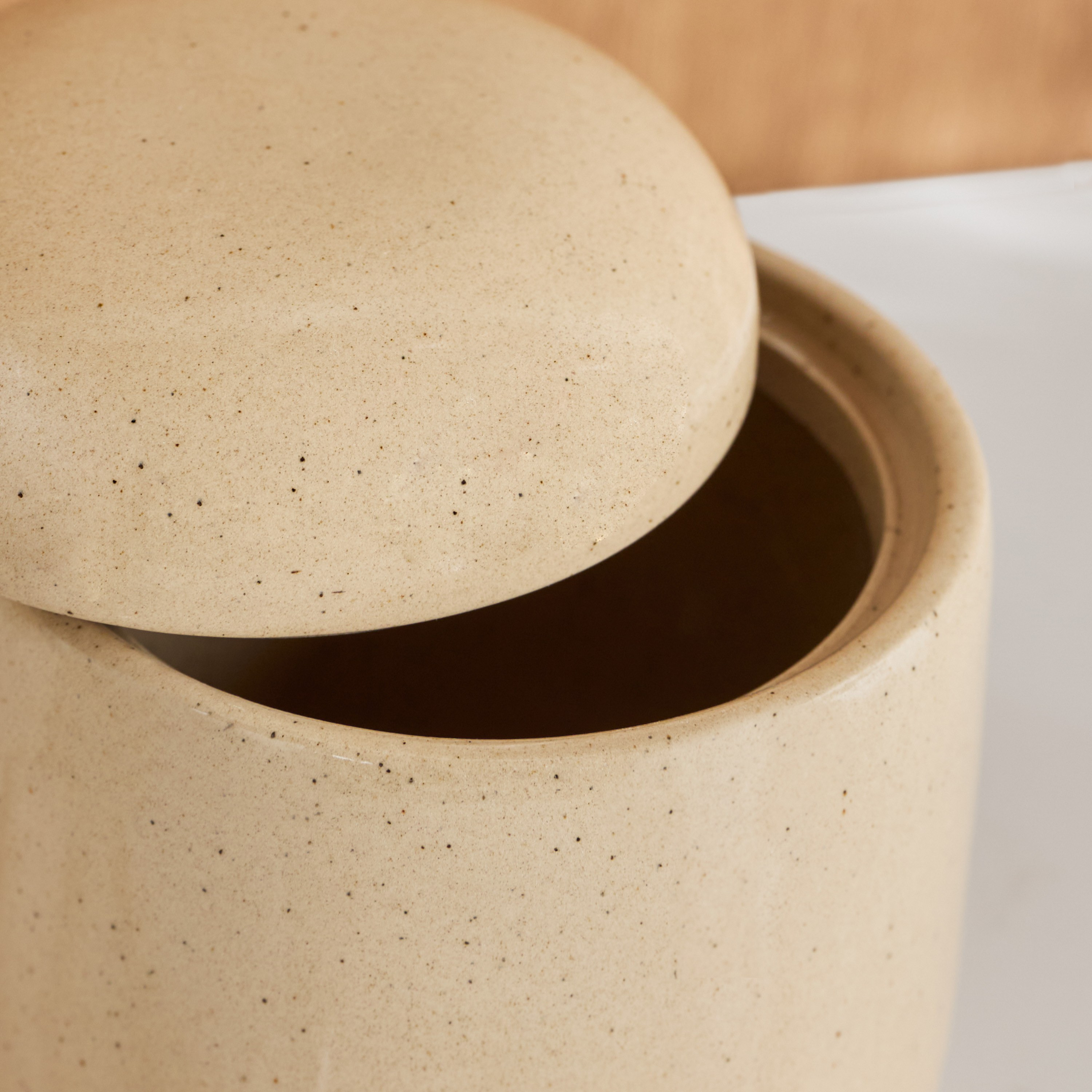 جرة قطن - روزوود إليجانس جورديس-household-bathandlaundry-bathaccessories-tissueboxesandcottonjars-image-3