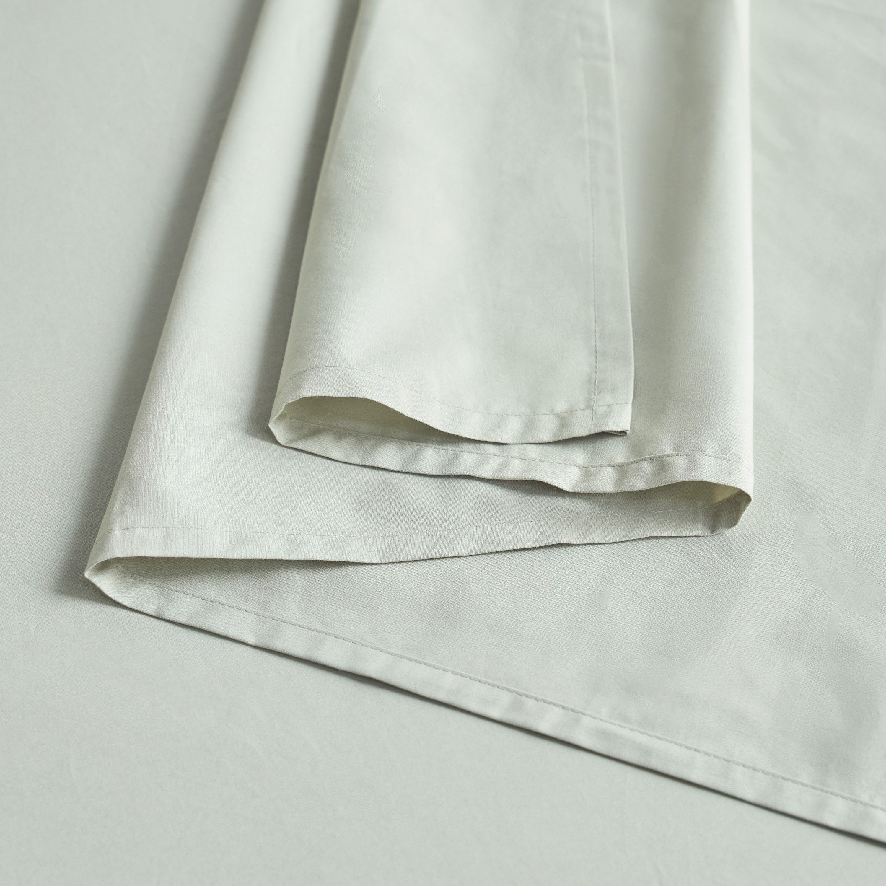 Serenity Cotton Percale 200 Thread Count Super King Flat Sheet - 260x270 cm-household-bedding-sheetsandpillowcases-flatsheets-image-3