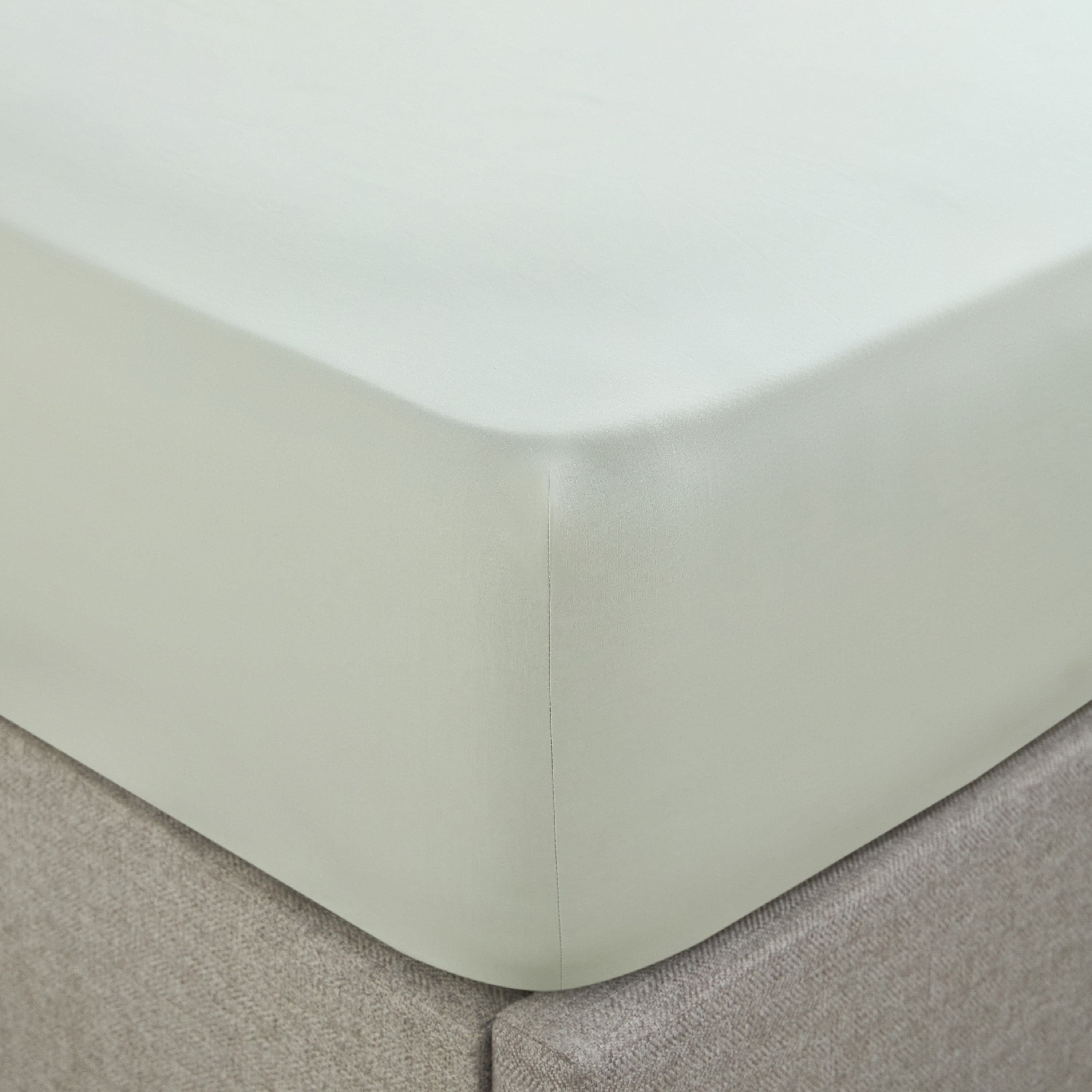Serenity Cotton Percale 200 Thread Count King Fitted Sheet - 180x205 cm-household-bedding-sheetsandpillowcases-fittedsheets-image-1