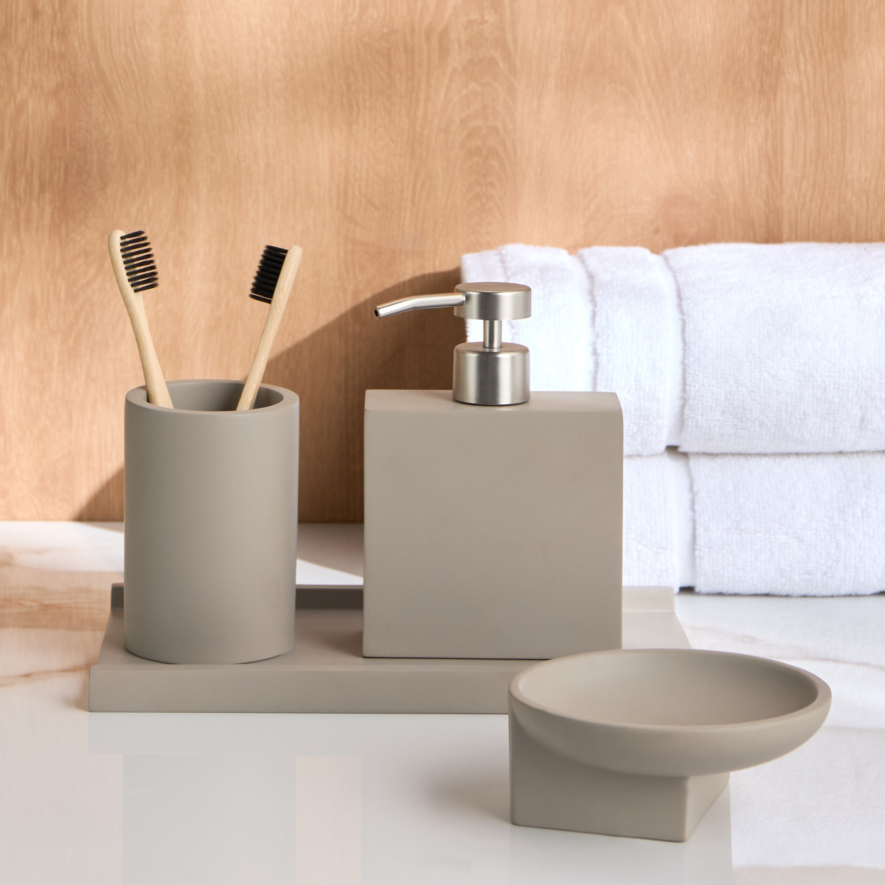 طقم إكسسوارات حمام من البولي راتنج 4 قطع - سيتي سليت-household-bathandlaundry-bathaccessories-bathaccessorysets-image-4