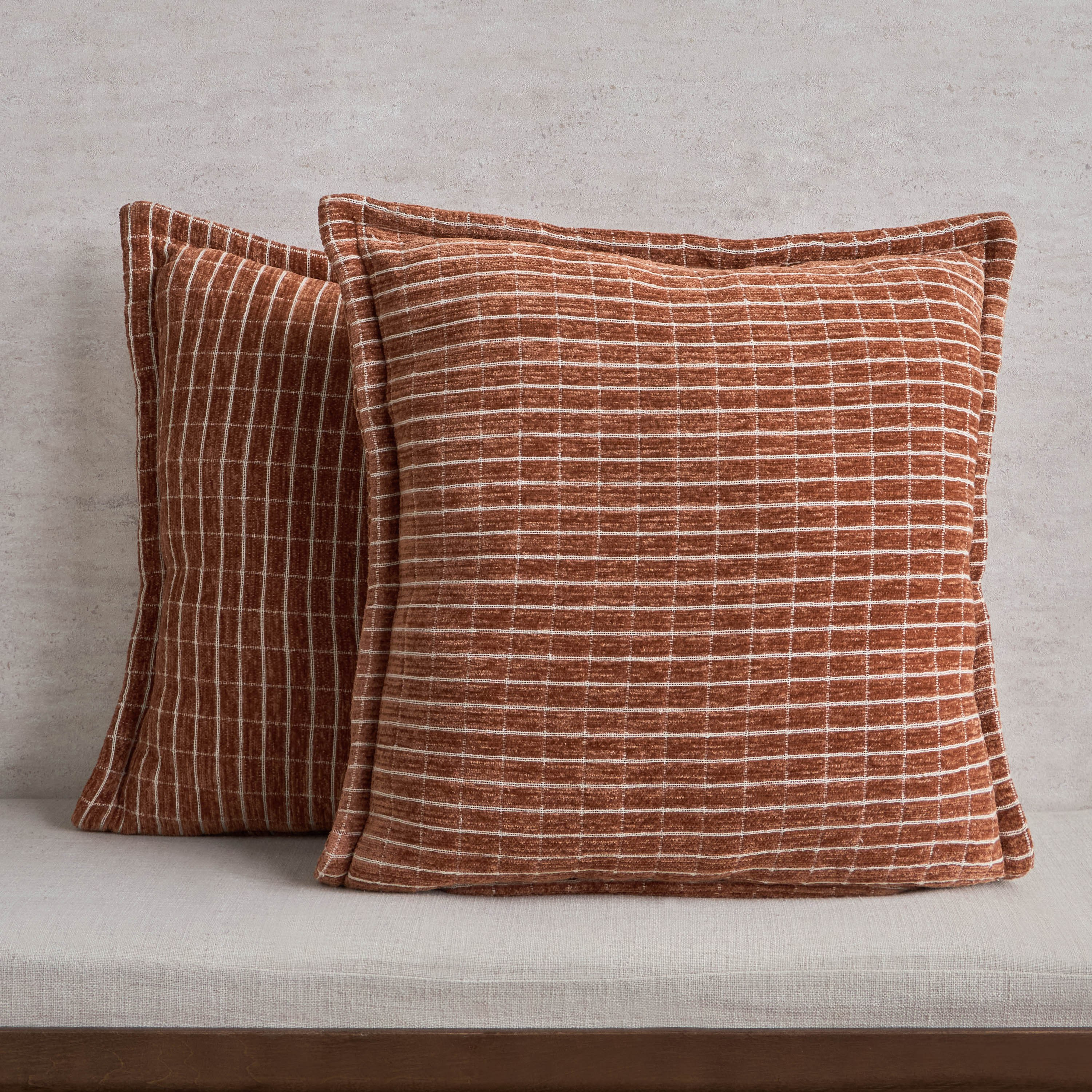 طقم وسادة محشوة بارزة الملمس من قطعتين - نولا - 50×50 سم-household-cushionsandthrows-filledcushions-decorativecushions-image-1