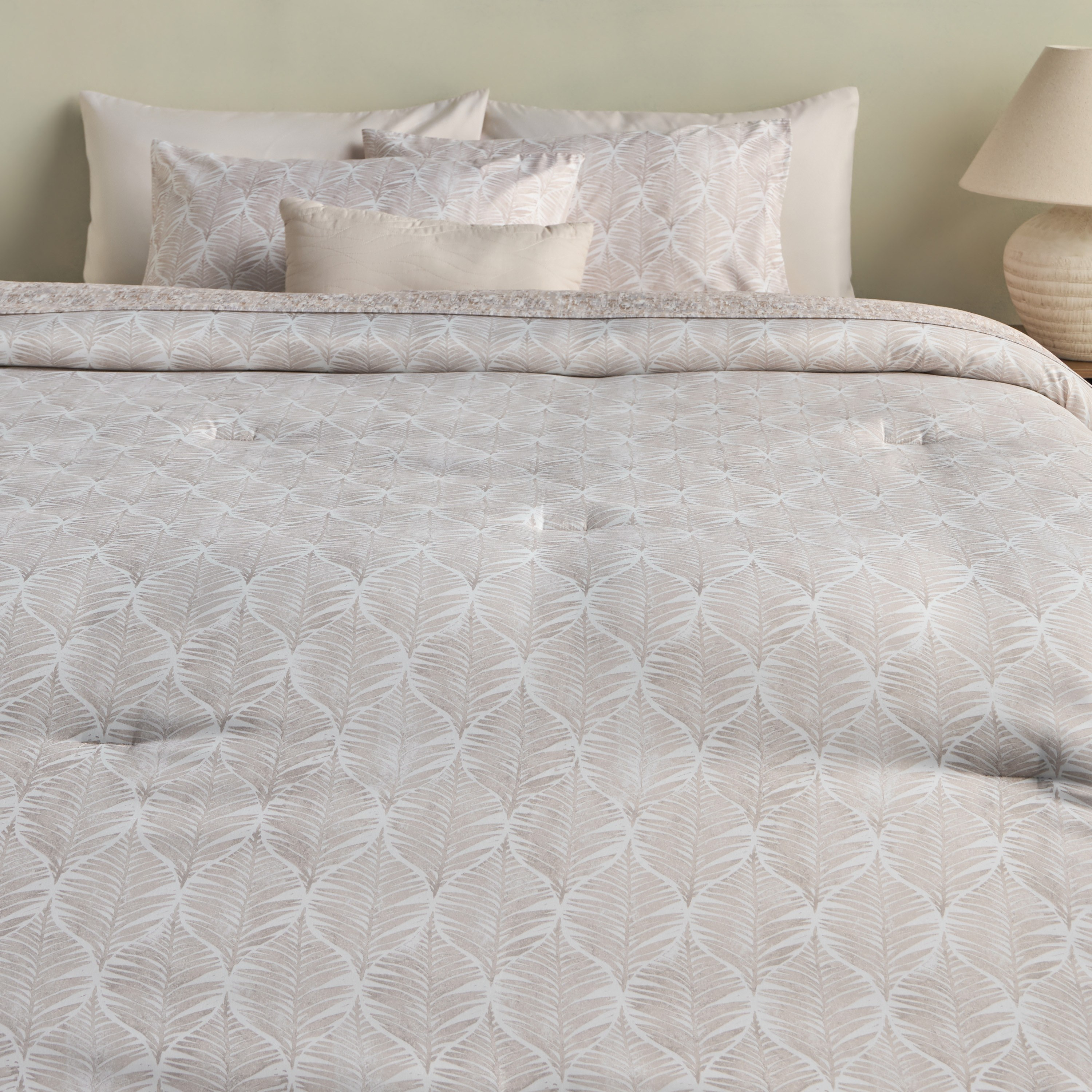 Verdant Mona Leaf Print 8-Piece Super King Comforter and Sheet Set - 240x260 cm-household-bedding-comfortersandbedspreads-bedinabag-image-2