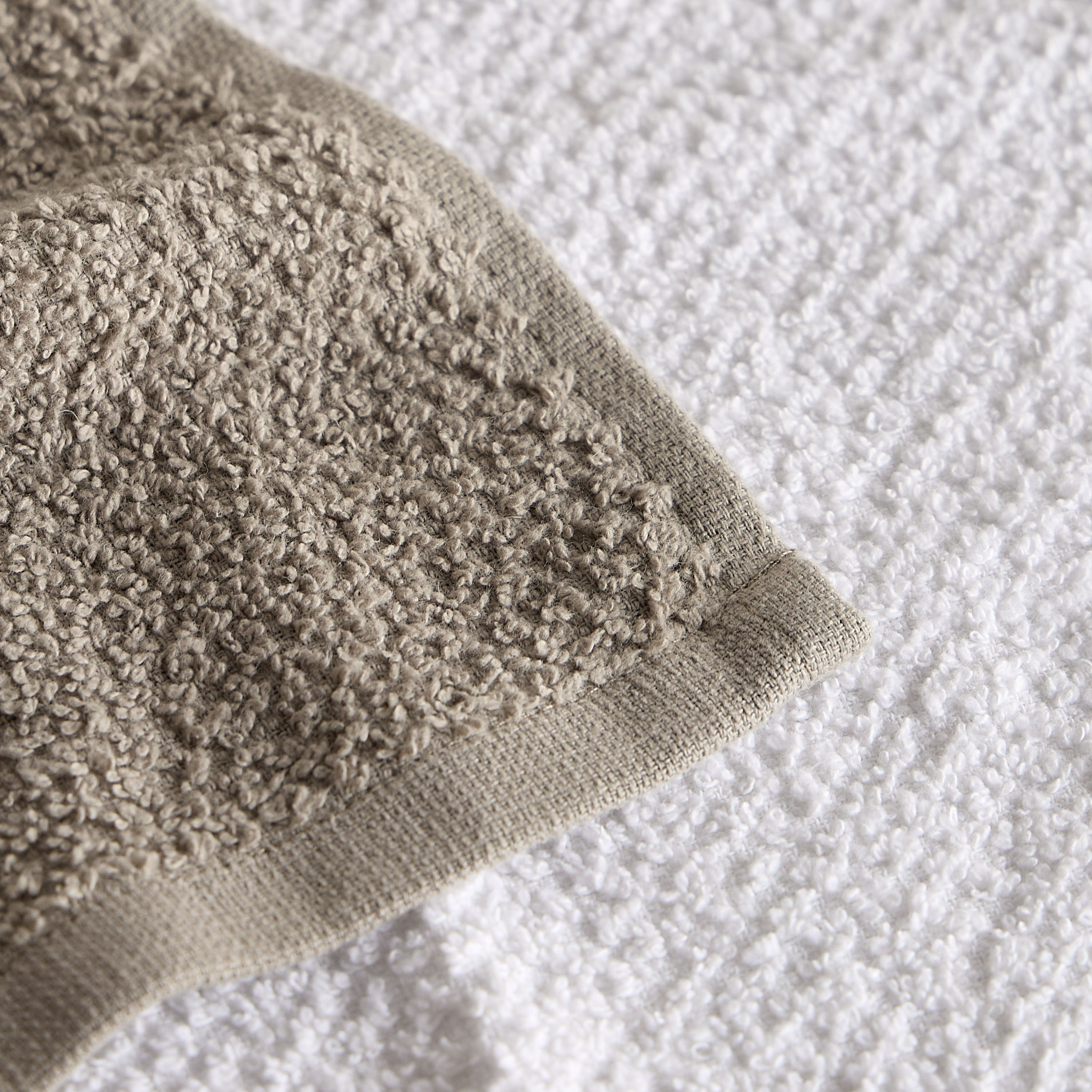 Sava 3-Piece 440 GSM Hand Towel Set - 40x70 cm-household-bathandlaundry-bathlinen-towels-image-2