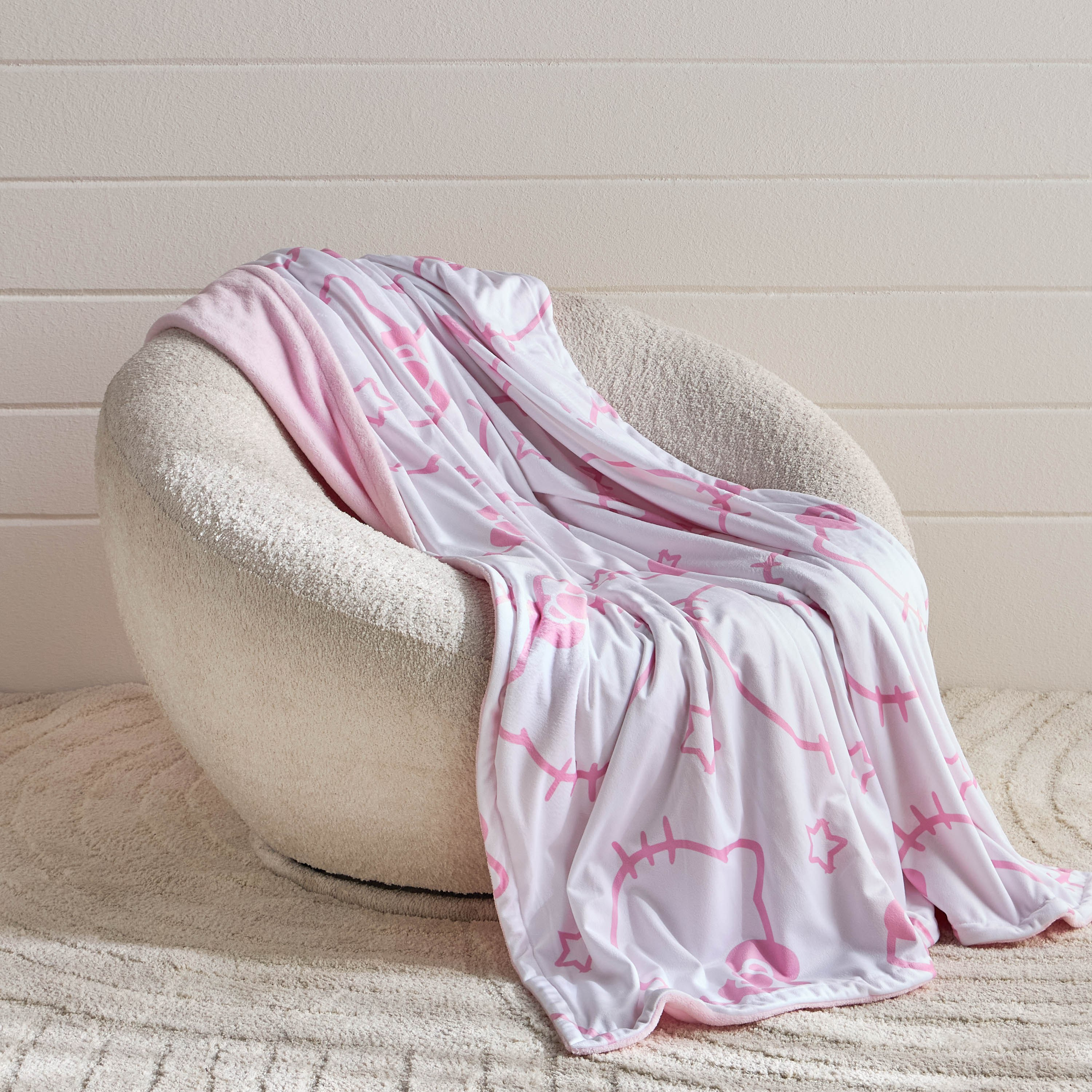 Hello kitty Blossom Flannel Blanket - 150x200 cm