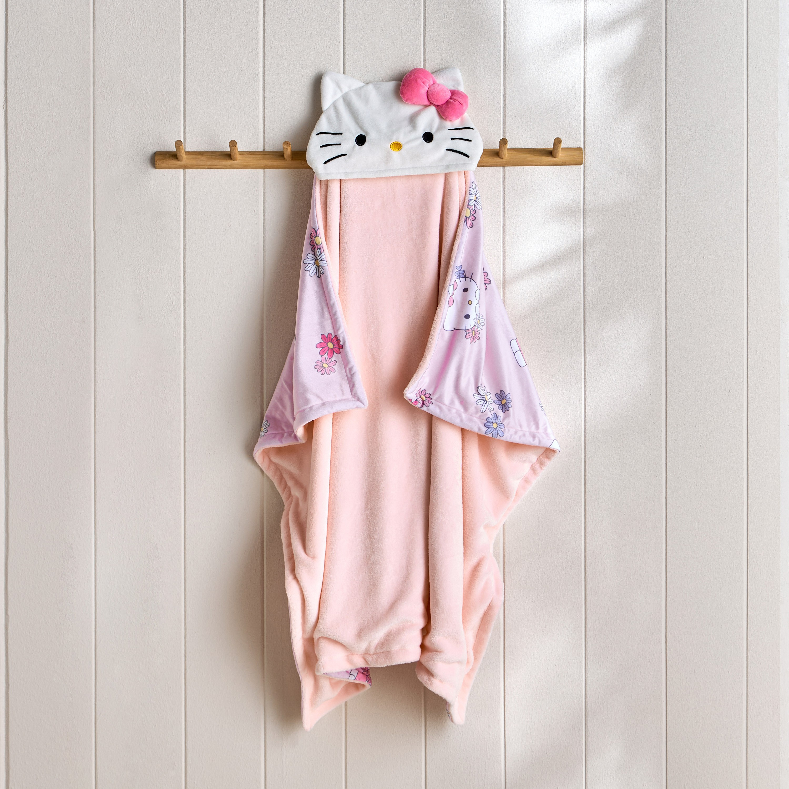 Hello kitty Blossom 3D Hooded Blanket - 100x125 cm