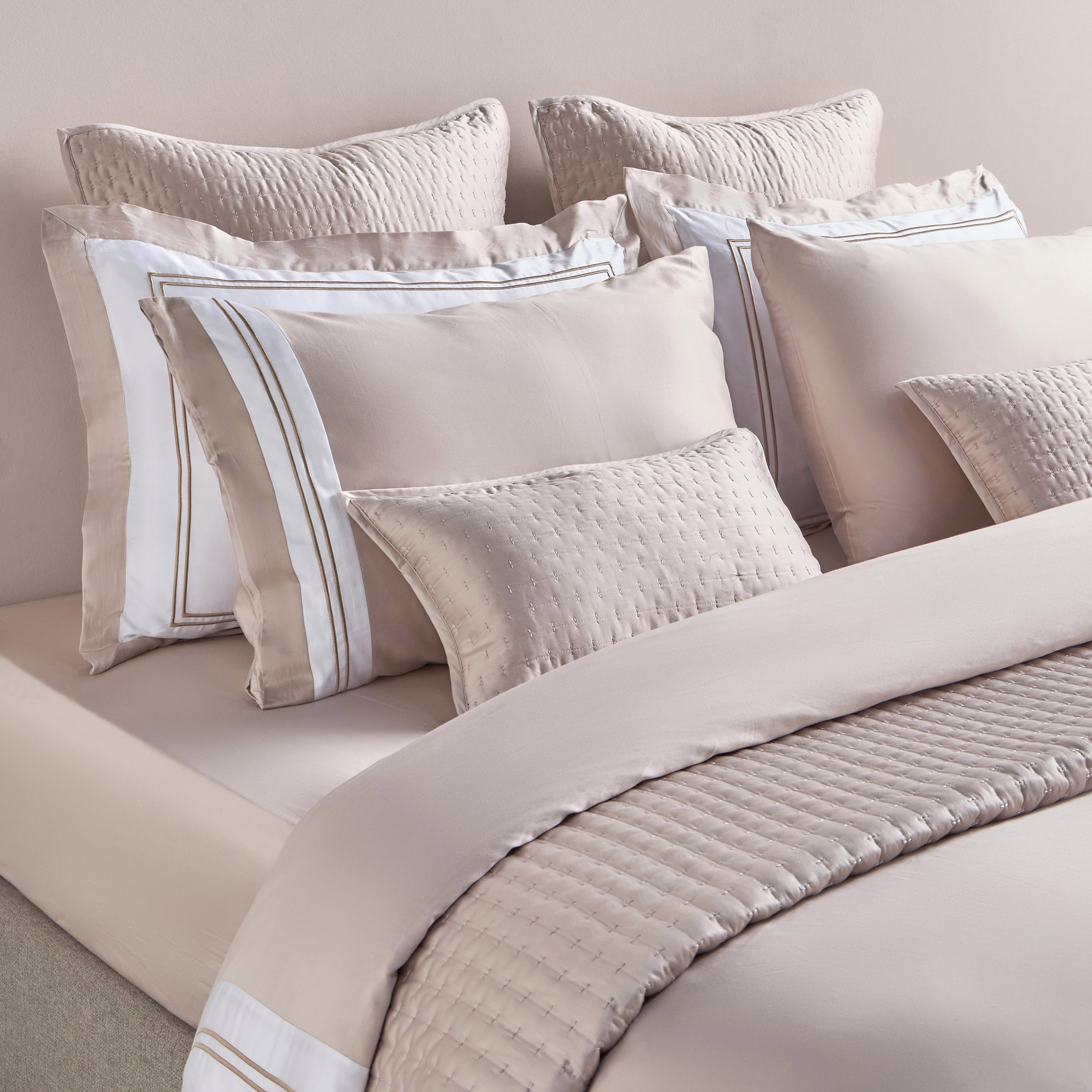 طقم مفارش سرير كينج 3 قطع - القطن المصري - 240×260 سم-household-bedding-comfortersandbedspreads-bedspreads-image-6