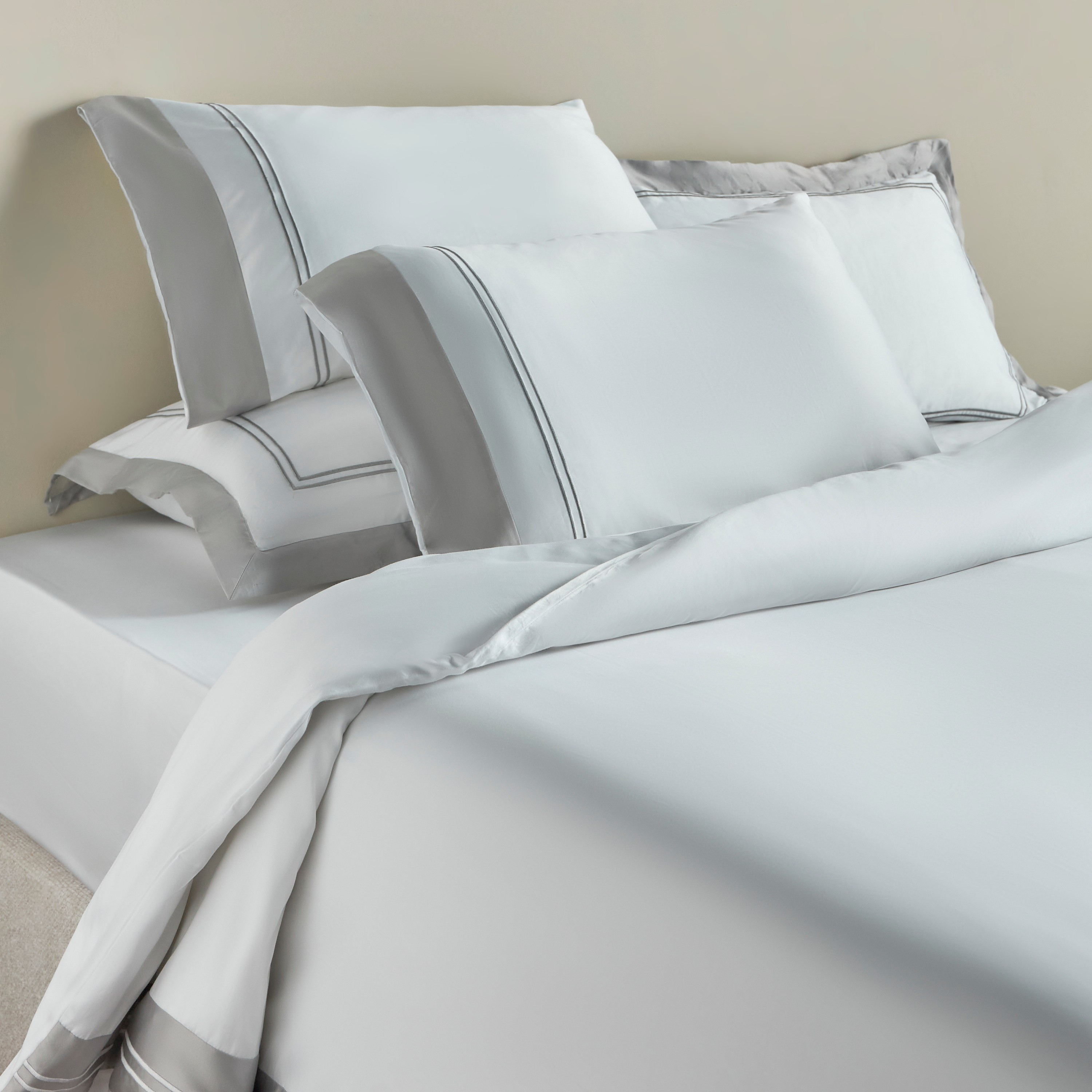 طقم غطاء لحاف من قطن الجيزة المصري مقاس كينج 3 قطع بعدد 720 خيط - إمبريال - 220×230 سم-household-bedding-duvetandcovers-duvetcovers-image-1