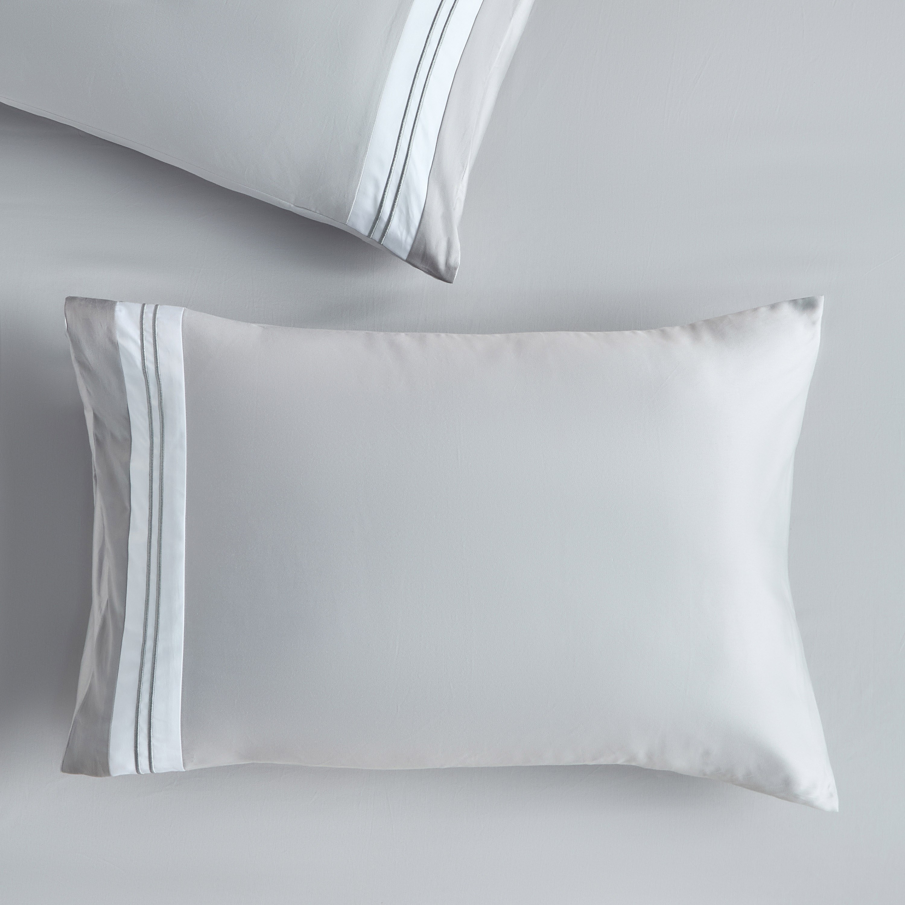 طقم غطاء لحاف سوبر كينج 3 قطع عدد خيوط 720 - القطن المصري - 220×260 سم-household-bedding-duvetandcovers-duvetcovers-image-3