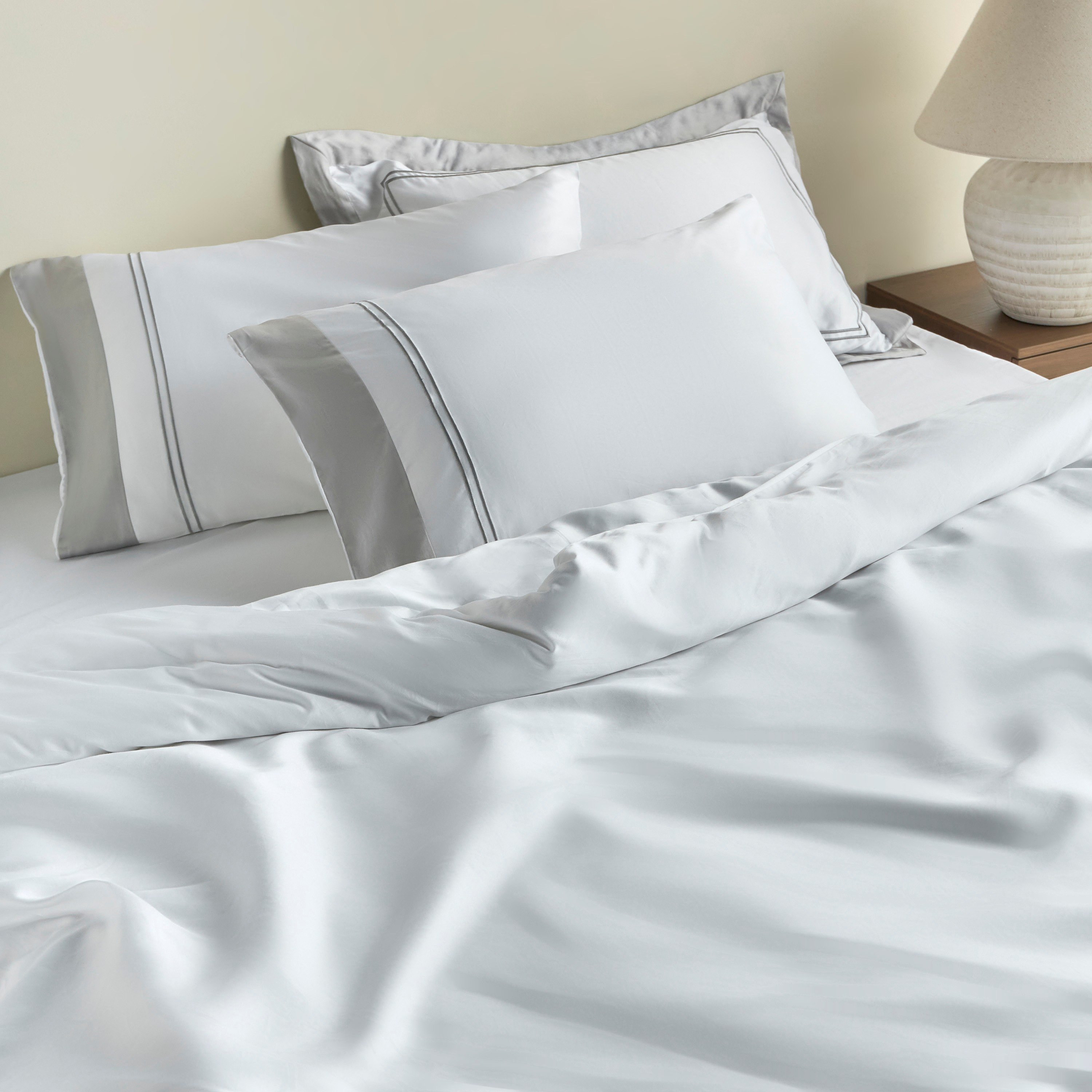 طقم غطاء لحاف من قطن الجيزة المصري مقاس سوبر كينج 3 قطع بعدد 720 خيط - إمبريال - 220×260 سم-household-bedding-duvetandcovers-duvetcovers-image-6
