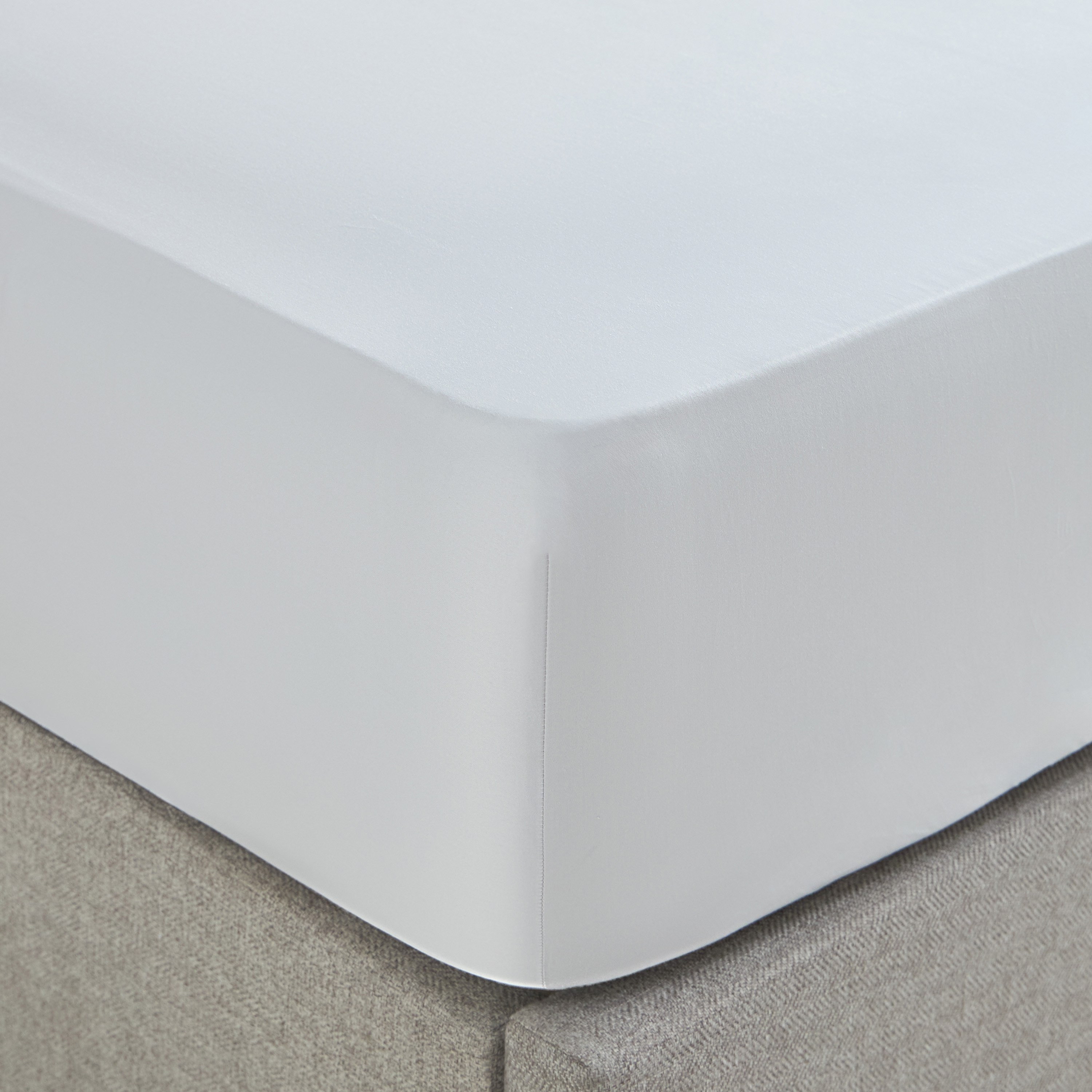 شرشف مطاطي سوبر كينج عدد خيوط 720 - القطن المصري - 200×205 سم-household-bedding-sheetsandpillowcases-fittedsheets-image-1