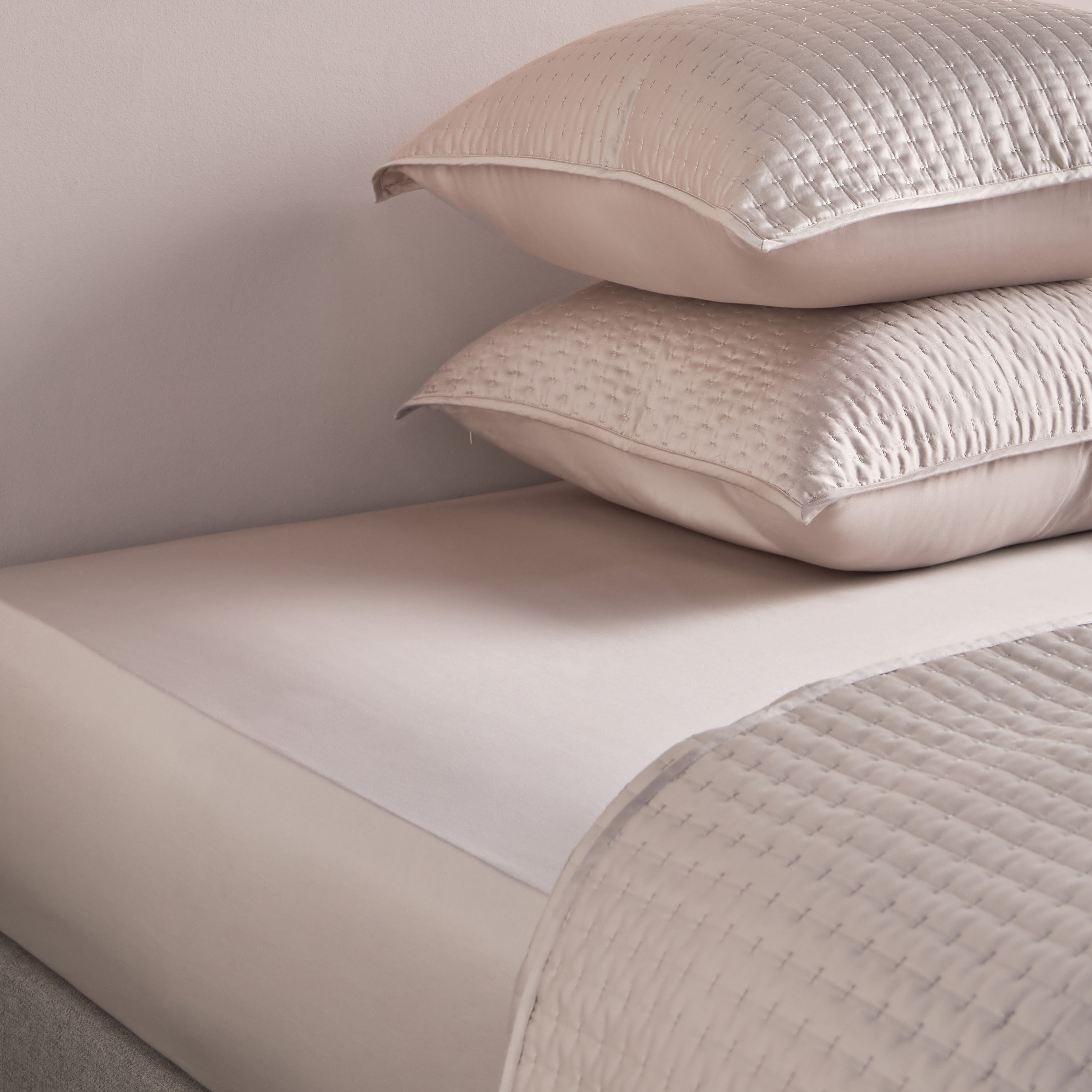 طقم غطاء وسادة مبطّن من قطعتين - 65×65 سم-household-cushionsandthrows-cushioncovers-image-4