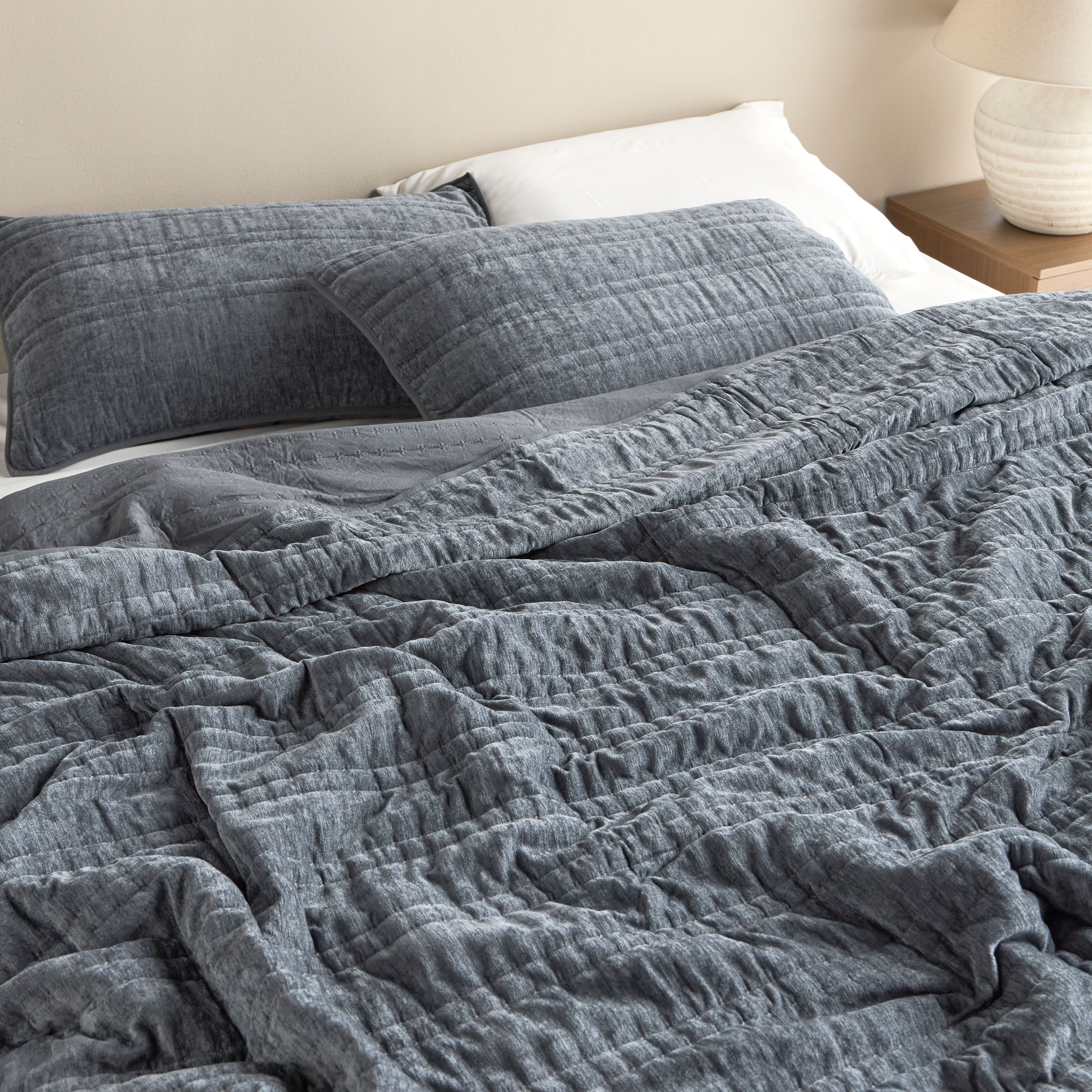 Noire Chenille 3-Piece Super King Bedspread Set - 240x260 cm-household-bedding-comfortersandbedspreads-bedspreads-image-5