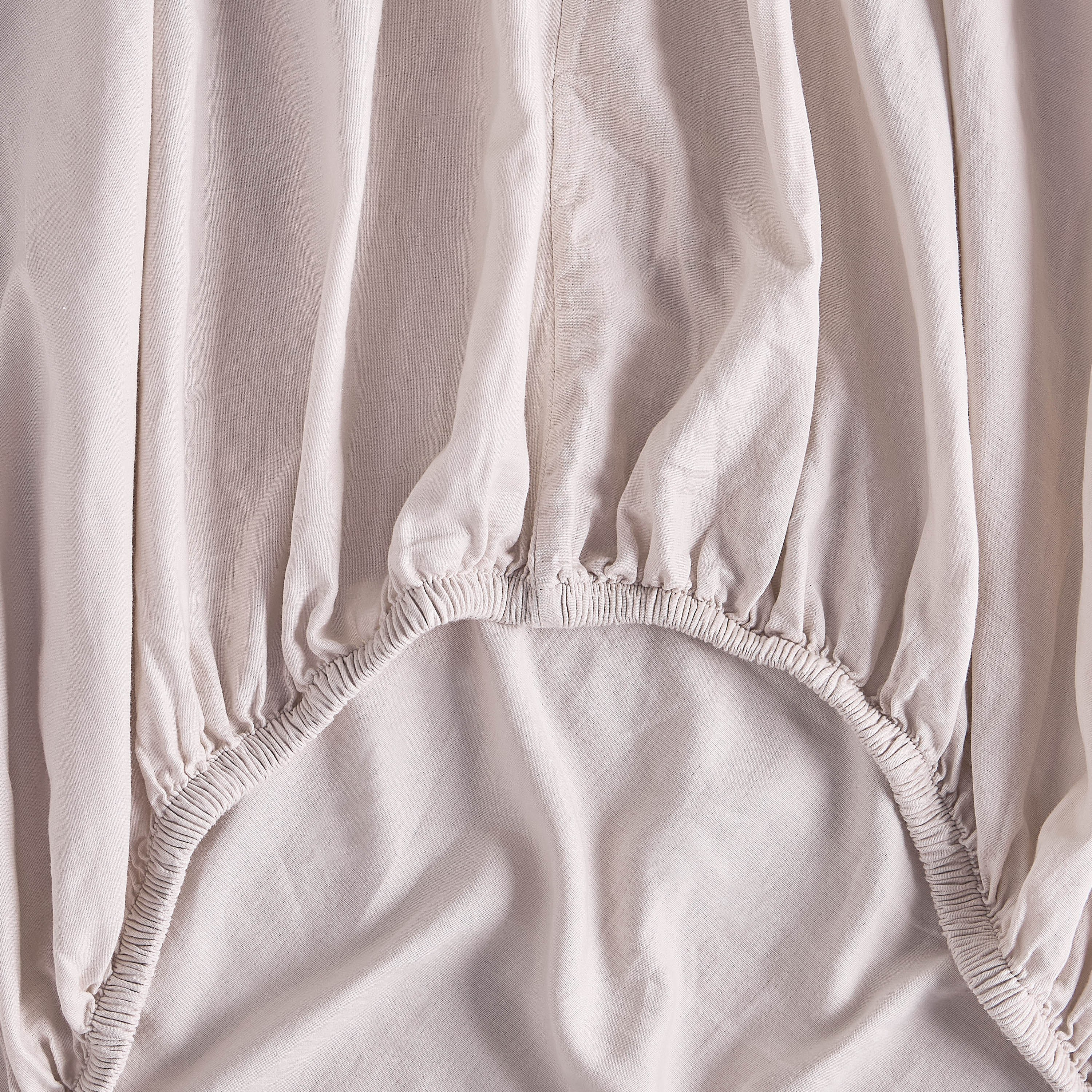 Rivana Cotton 400 Thread Count Full Fitted Sheet - 120x200 cm-household-bedding-sheetsandpillowcases-fittedsheets-image-2